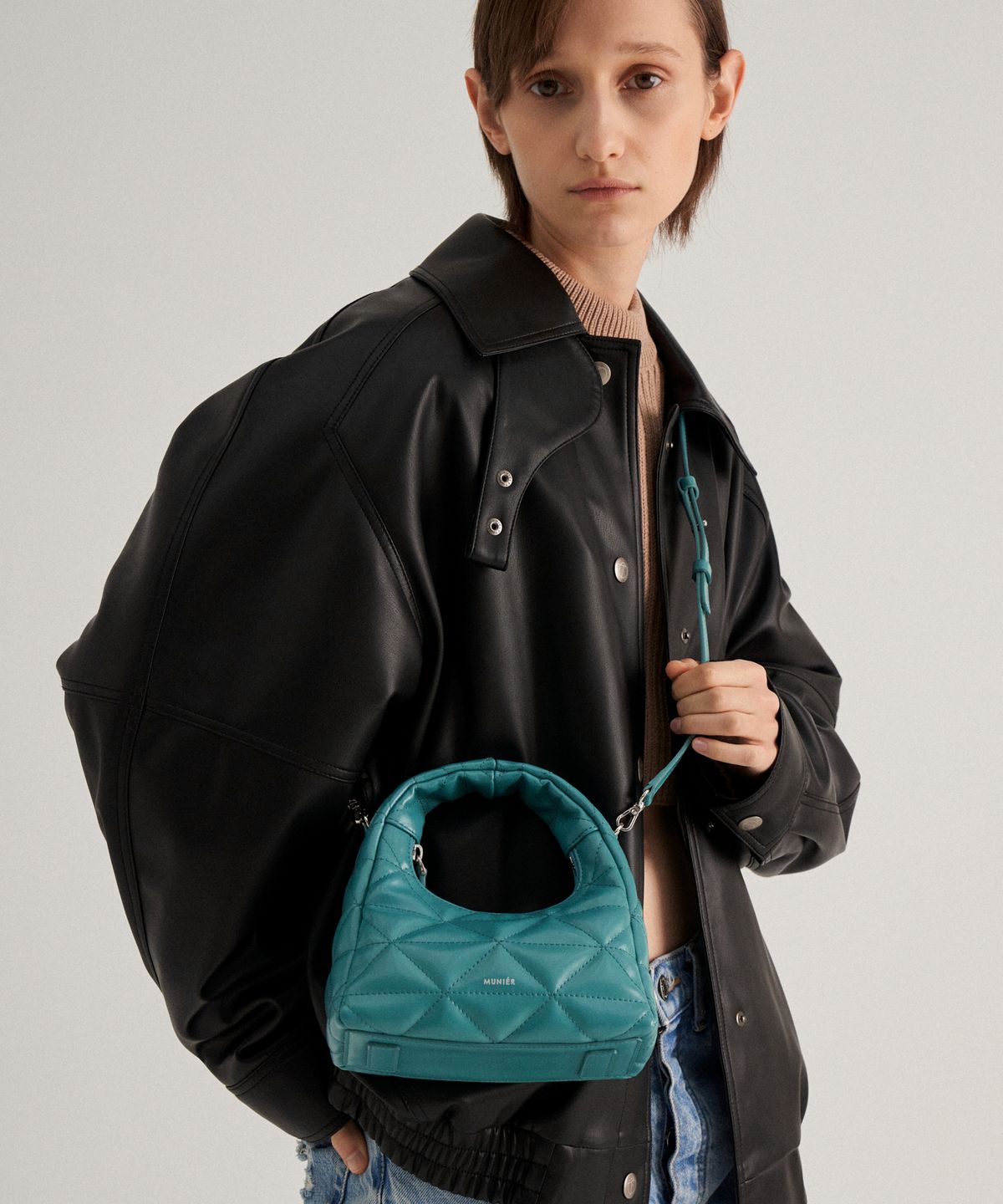 뮤니에(MUNIER) QUILTED MINI TOTE BAG_2COLORS