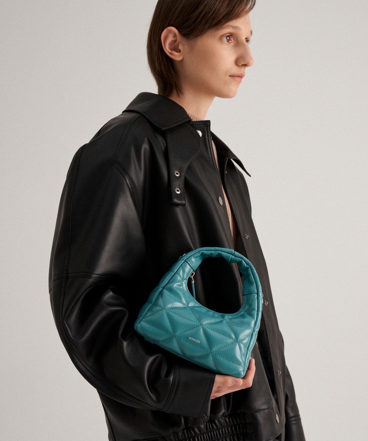 뮤니에(MUNIER) QUILTED MINI TOTE BAG_2COLORS