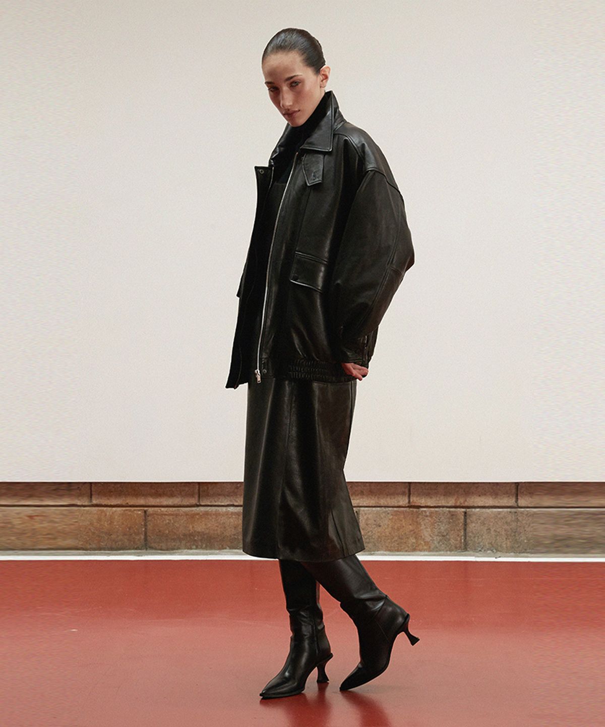 베르데마르(VERDEMAR) Lambskin Overfit Padded Jumper