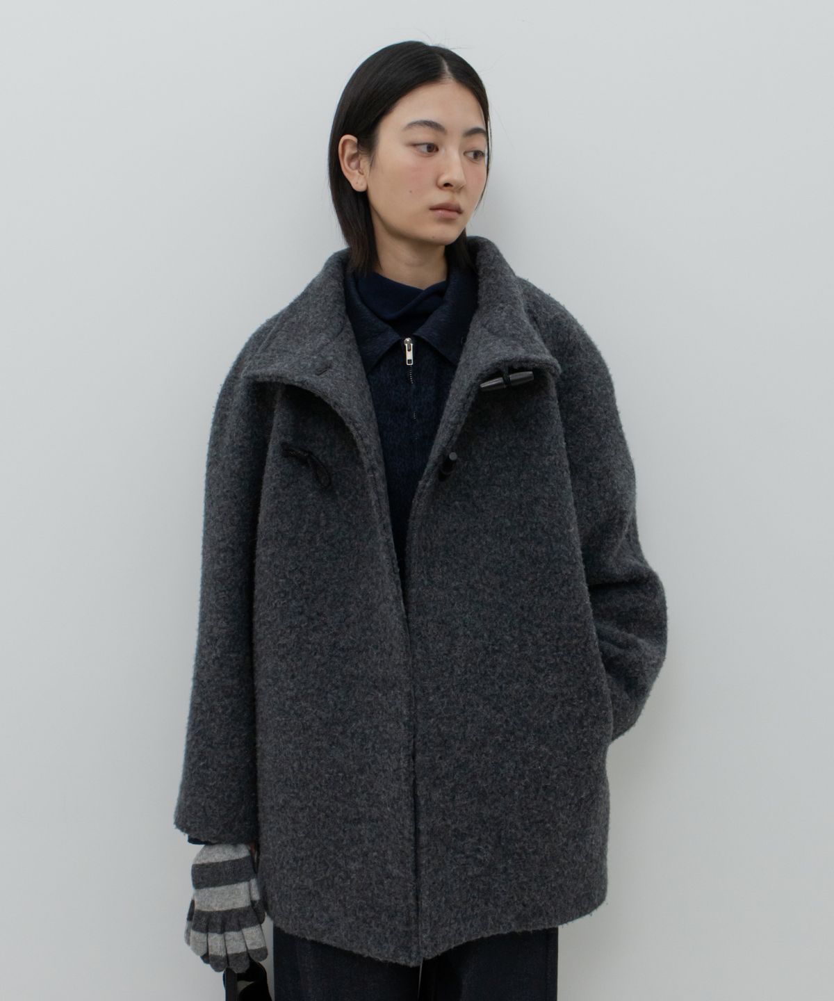 지비에이치 어패럴(GBH APPAREL) HIGH-NECK TOGGLE COAT / CHARCOAL