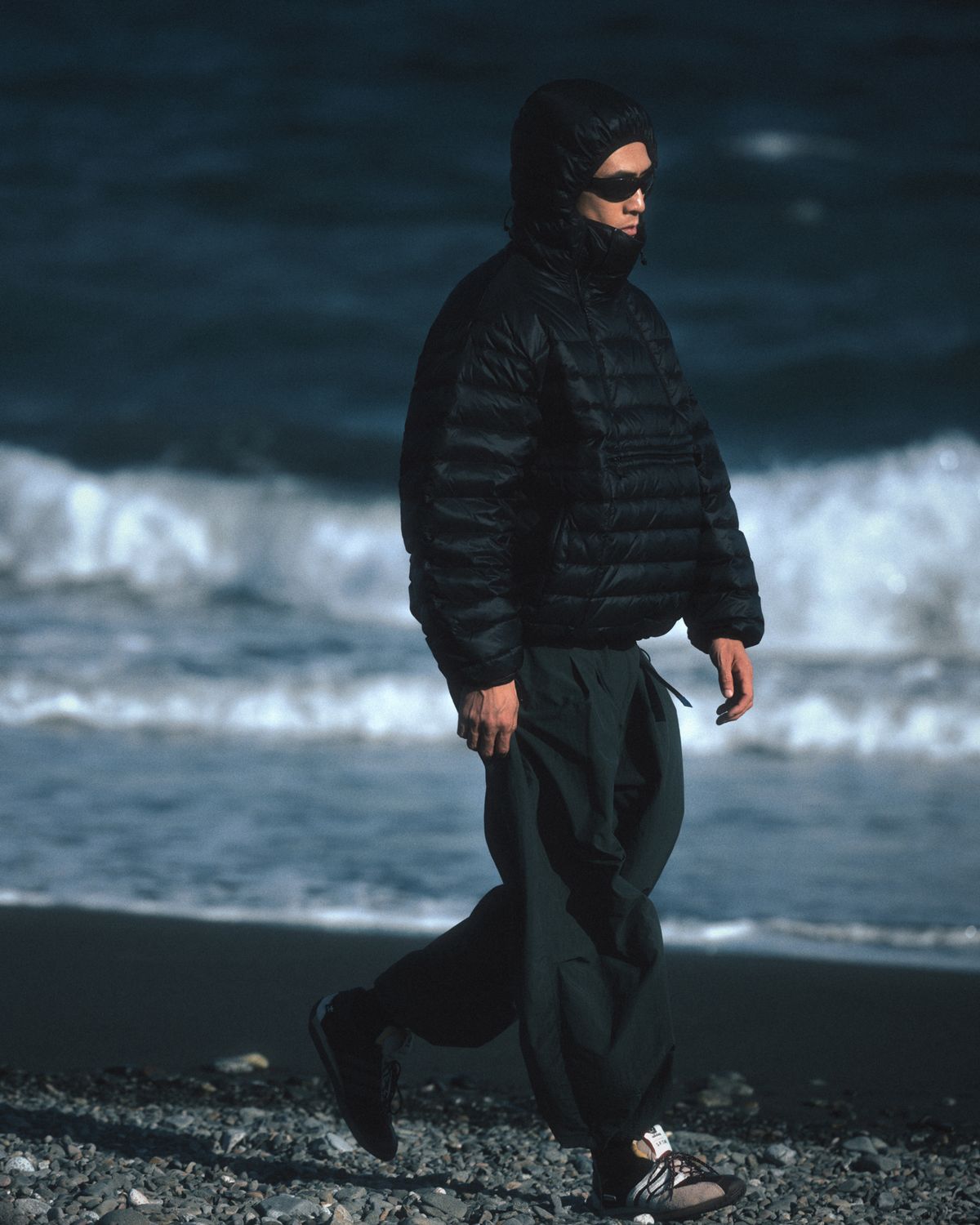앵글런(ANGLAN) Duck Down Hooded Anorak Puffer - Black