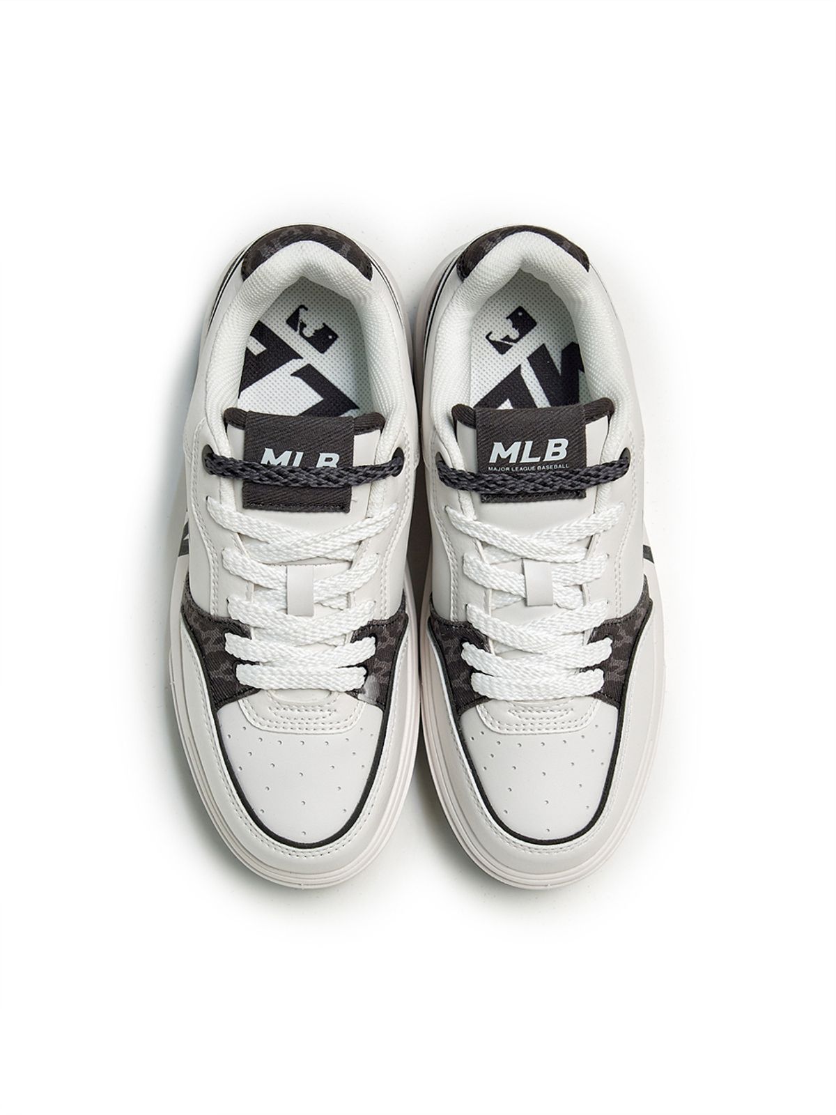 엠엘비(MLB) 청키라이너 포켓 모노그램 NY (Black)