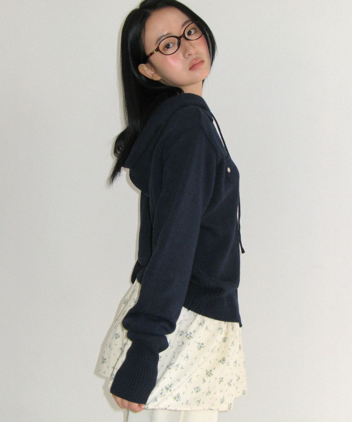 론론(RONRON) MINI POCKET HOODED KNIT CARDIGAN NAVY
