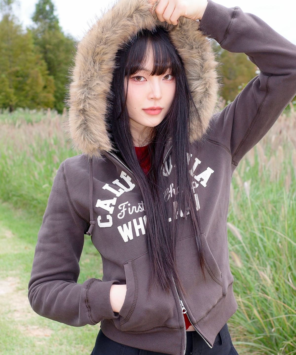 후아유(WHO.A.U) Slim Fur-Trimmed Hood Zip-up(F) / WHMZG4V23F