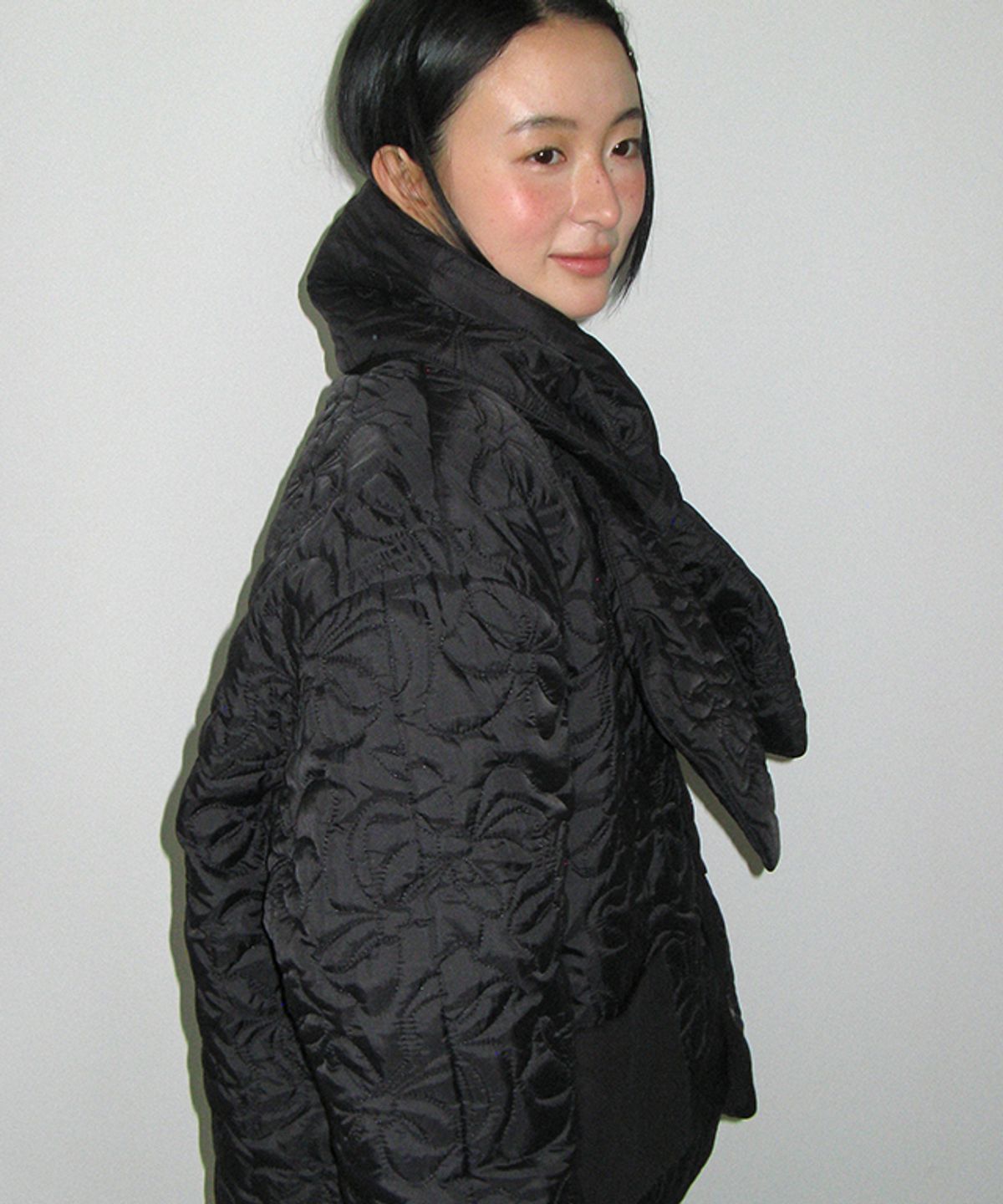 론론(RONRON) FUR REVERSIBLE QUILTING MUFFLER JUMPER SET BLACK