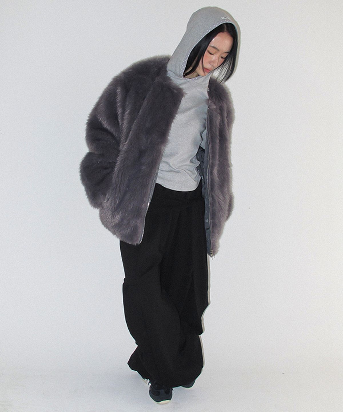 론론(RONRON) WRAP SHIRRING BALLOON JOGGER PANTS BLACK