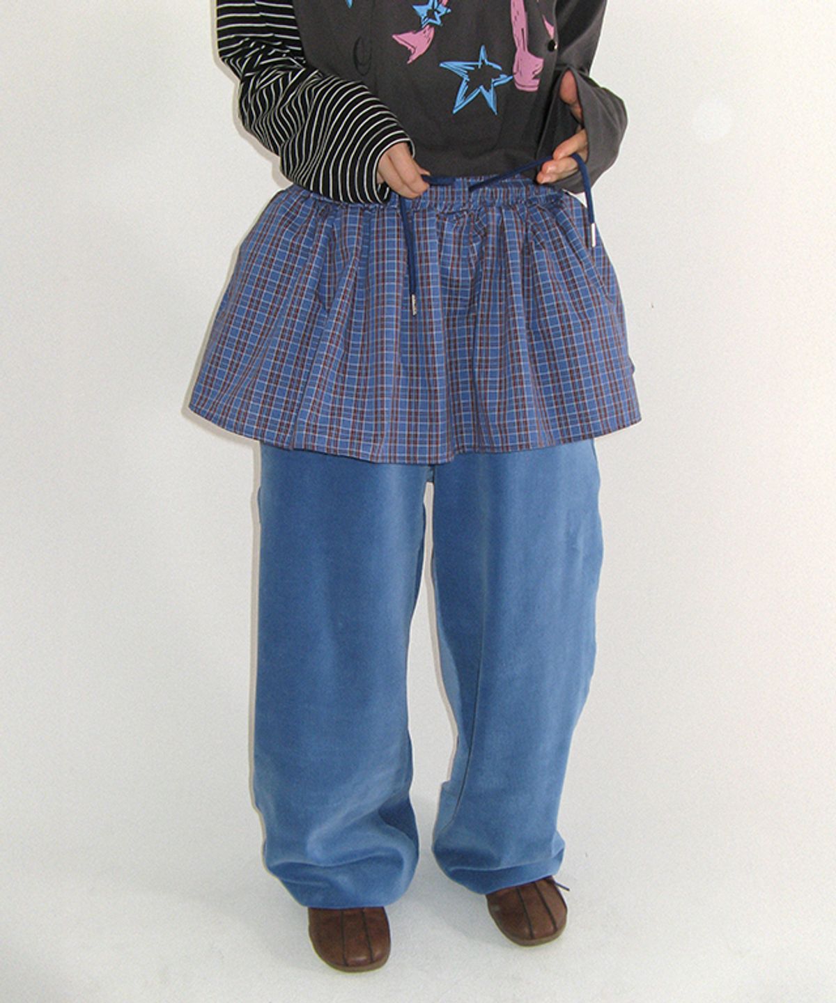 론론(RONRON) LAYERED SKIRT TRAINING PANTS BLUE CHECK