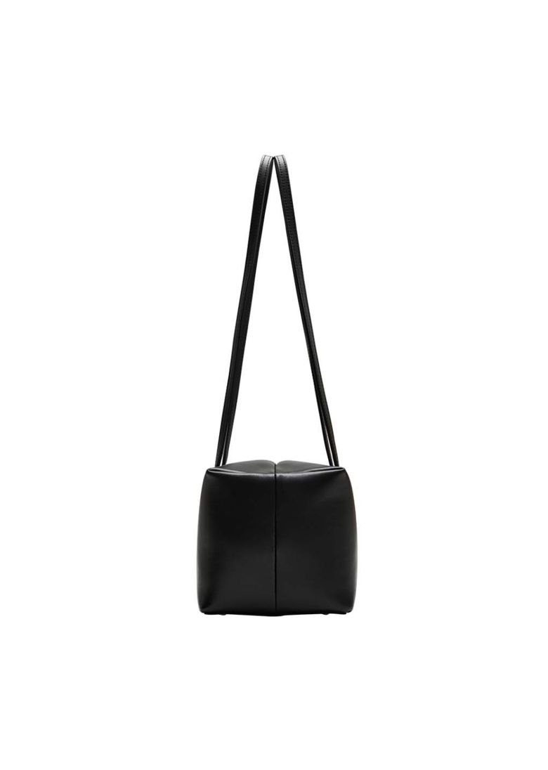MUSINSA公式 | AMOMENTO SMALL CUBO BAG (3COLORS)