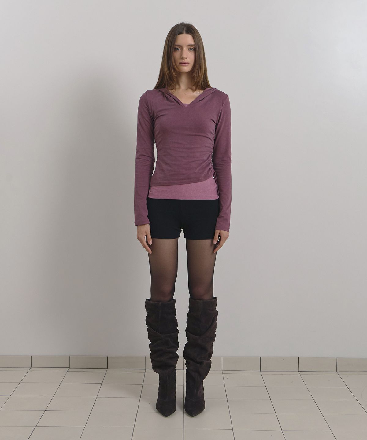 소어티(SOEOTI) Pigment Hooded Layered Tee (plum)