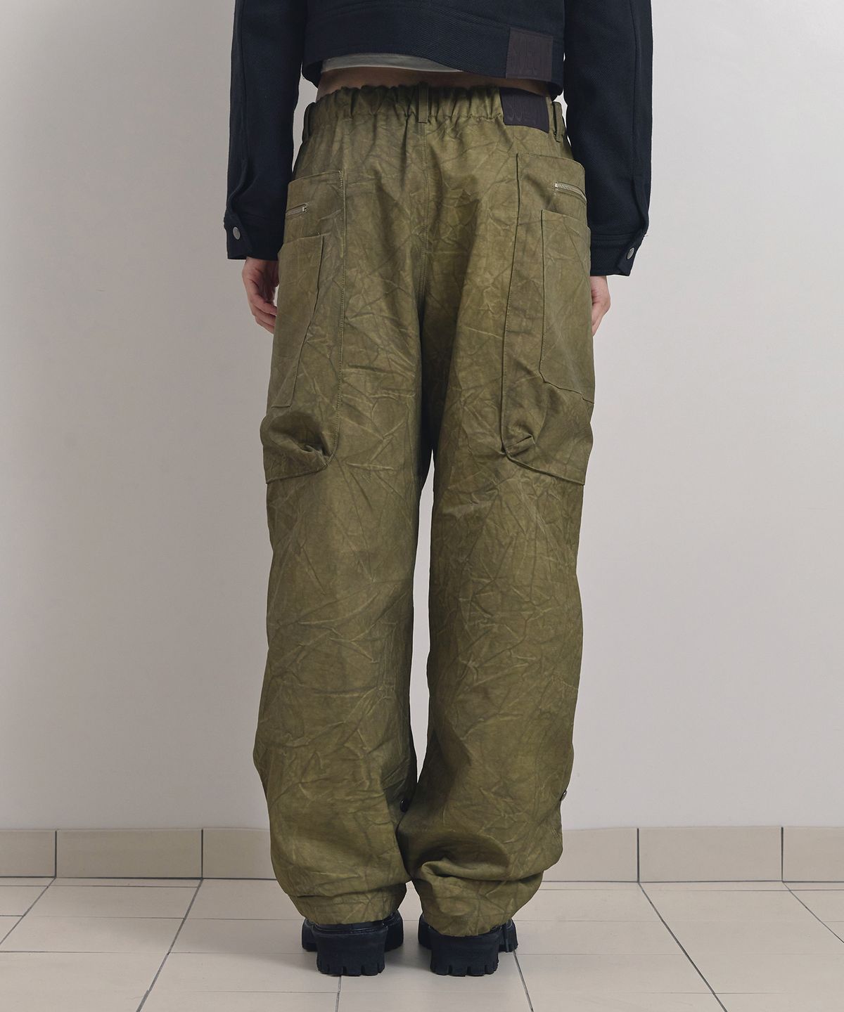 소어티(SOEOTI) Snap Multi Cargo Pants (khaki)