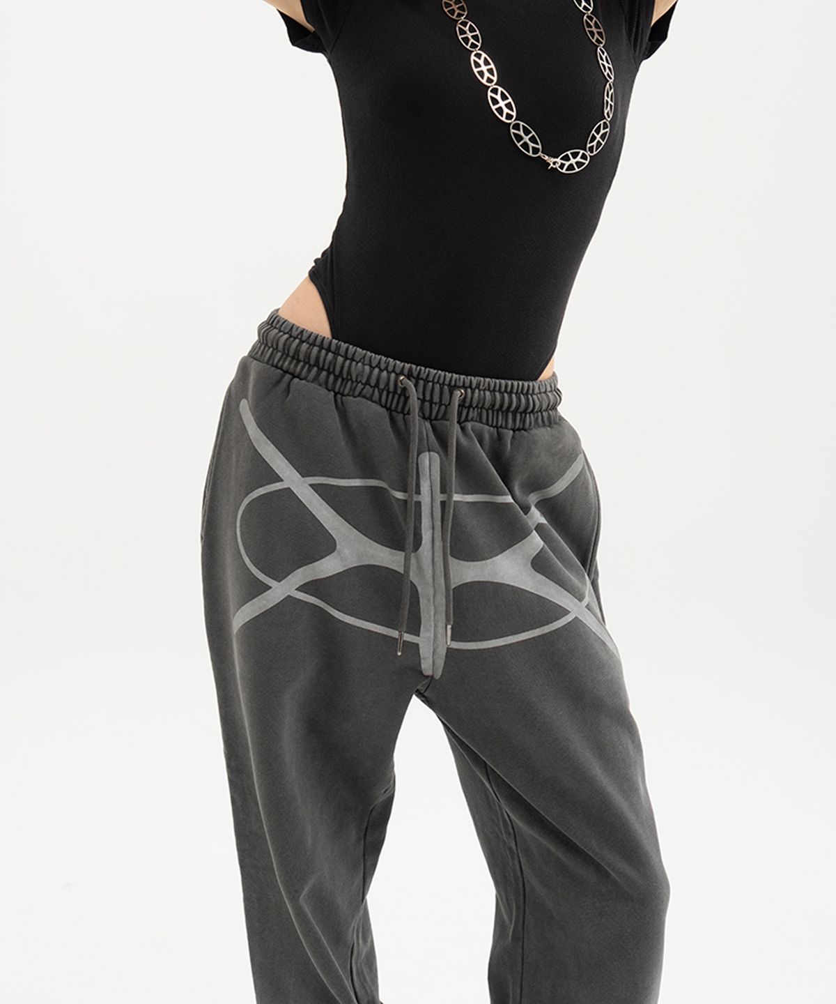 모멘틱(MOMENTIC) Momentic Logo Pigment Long Pants