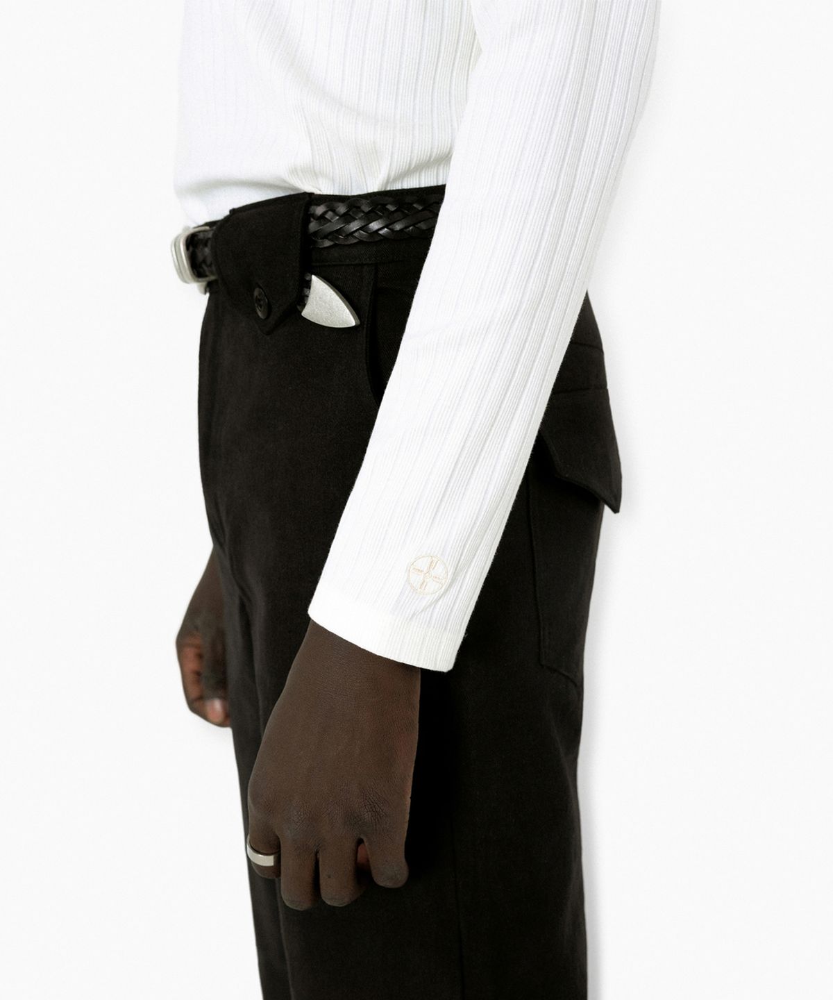 레뷰라(REVURA) REVE COTTON MODAL RIBBED HENLEY SHIRTS - IVORY