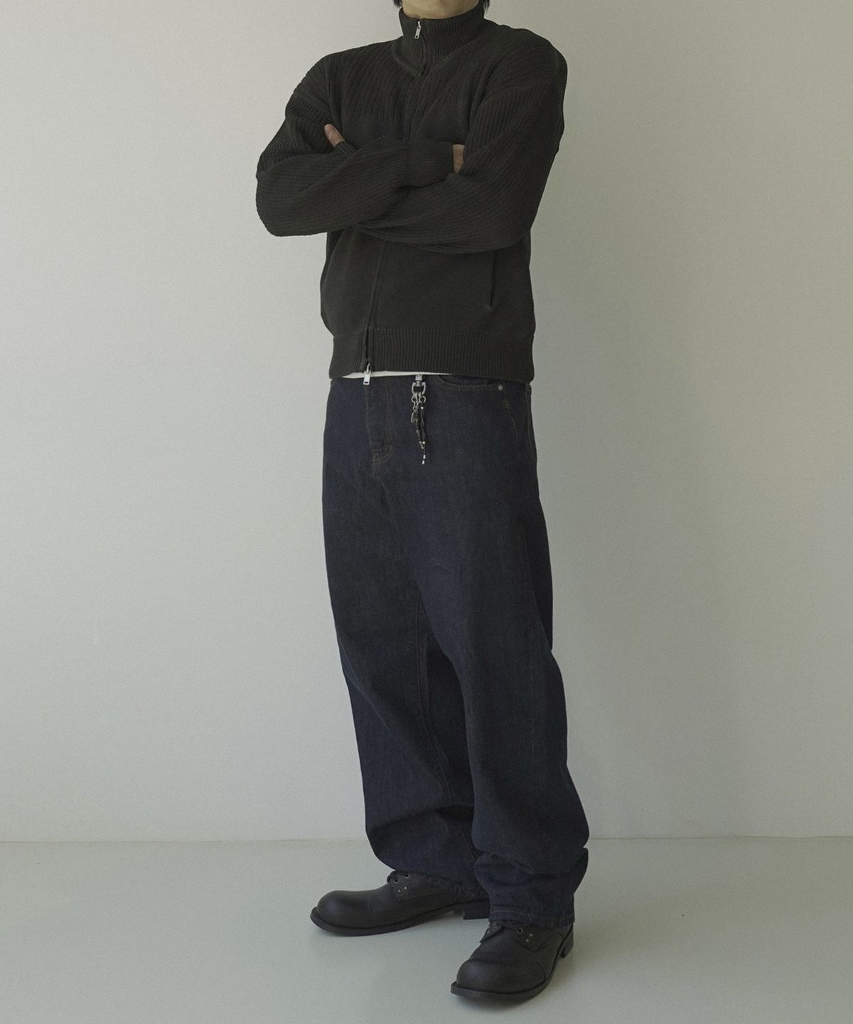 시도(SIIIIDO) JONAH PF SILHOUETTE SELVEDGE RAW DENIM #1