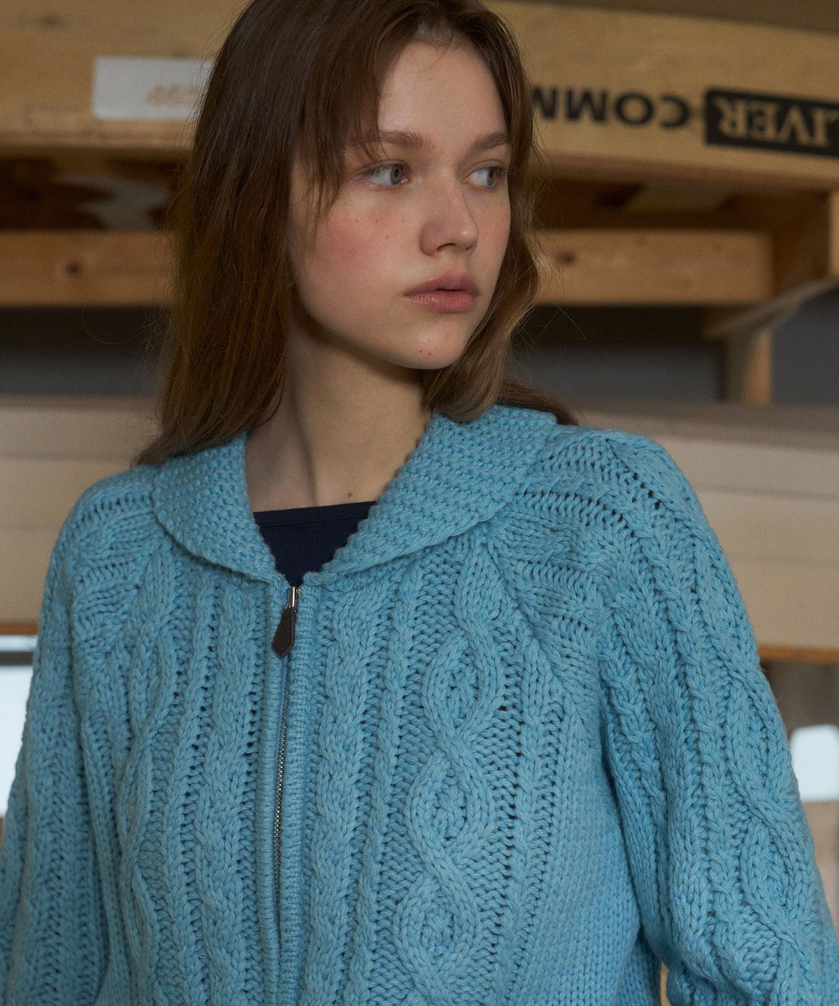 앤니즈(ANDNEEDS) Steve cowichan cardigan (light blue)
