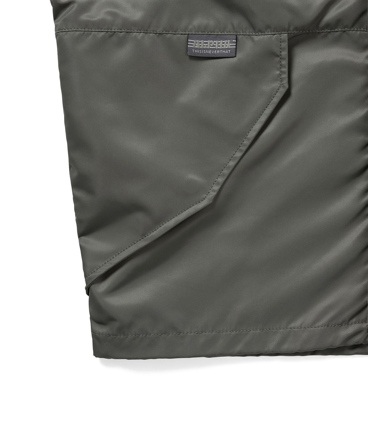 디스이즈네버댓(THISISNEVERTHAT) TNT ALPHA Cold Weather Parka Field Grey