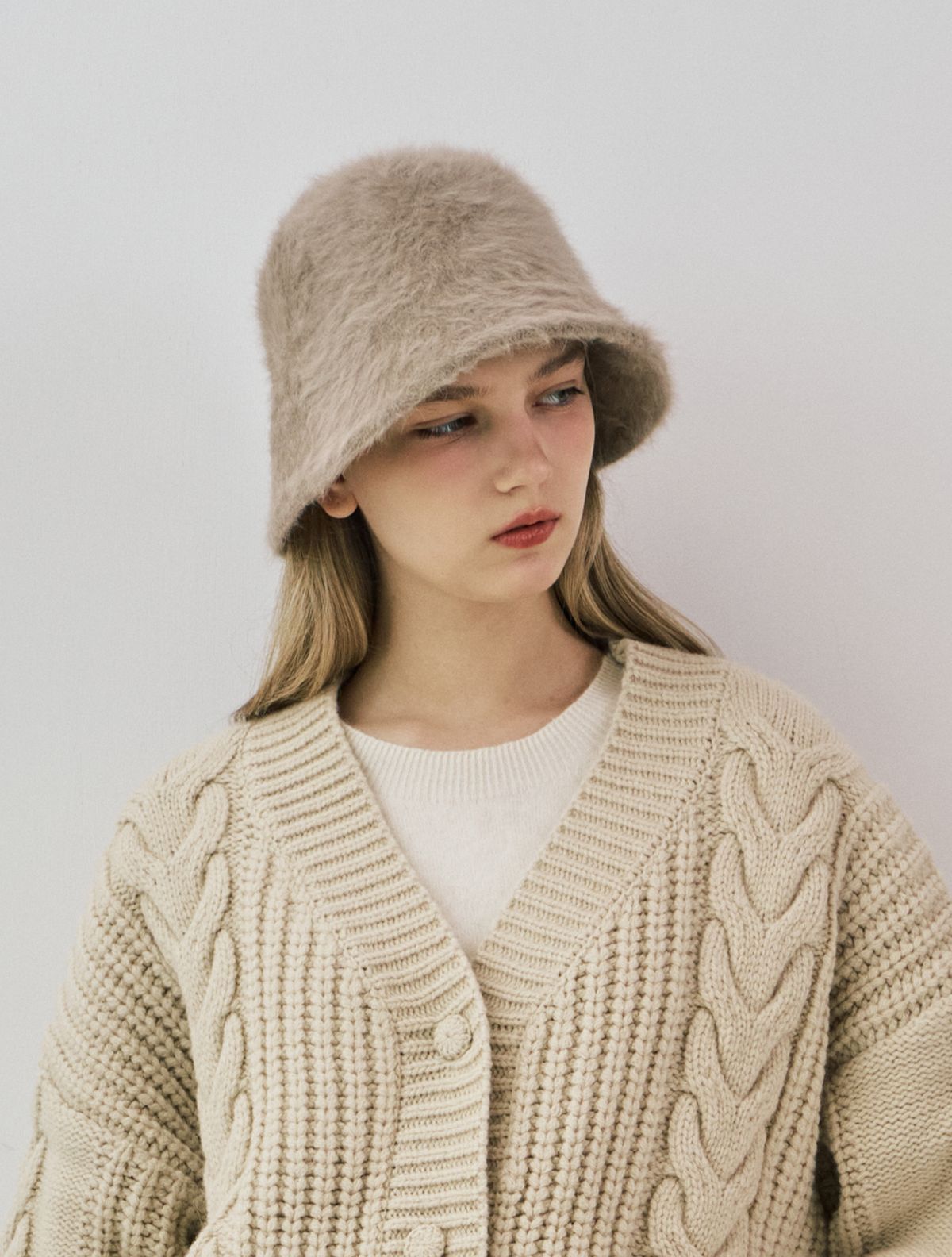 클루니(CLUNY) Soft angora cloche hat - (3color)