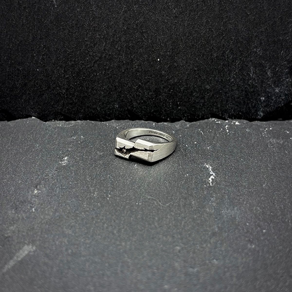 팬도럼주얼리(PANDORUMJEWELRY) 단절[斷絕]