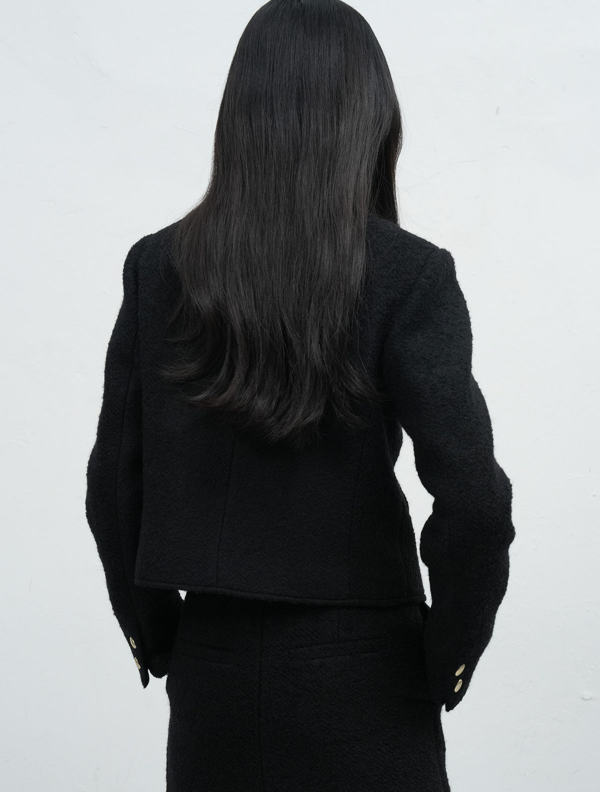 제너럴아이디어(GENERALIDEA) 부클 크롭 자켓 [BLACK] / WBE4L55506