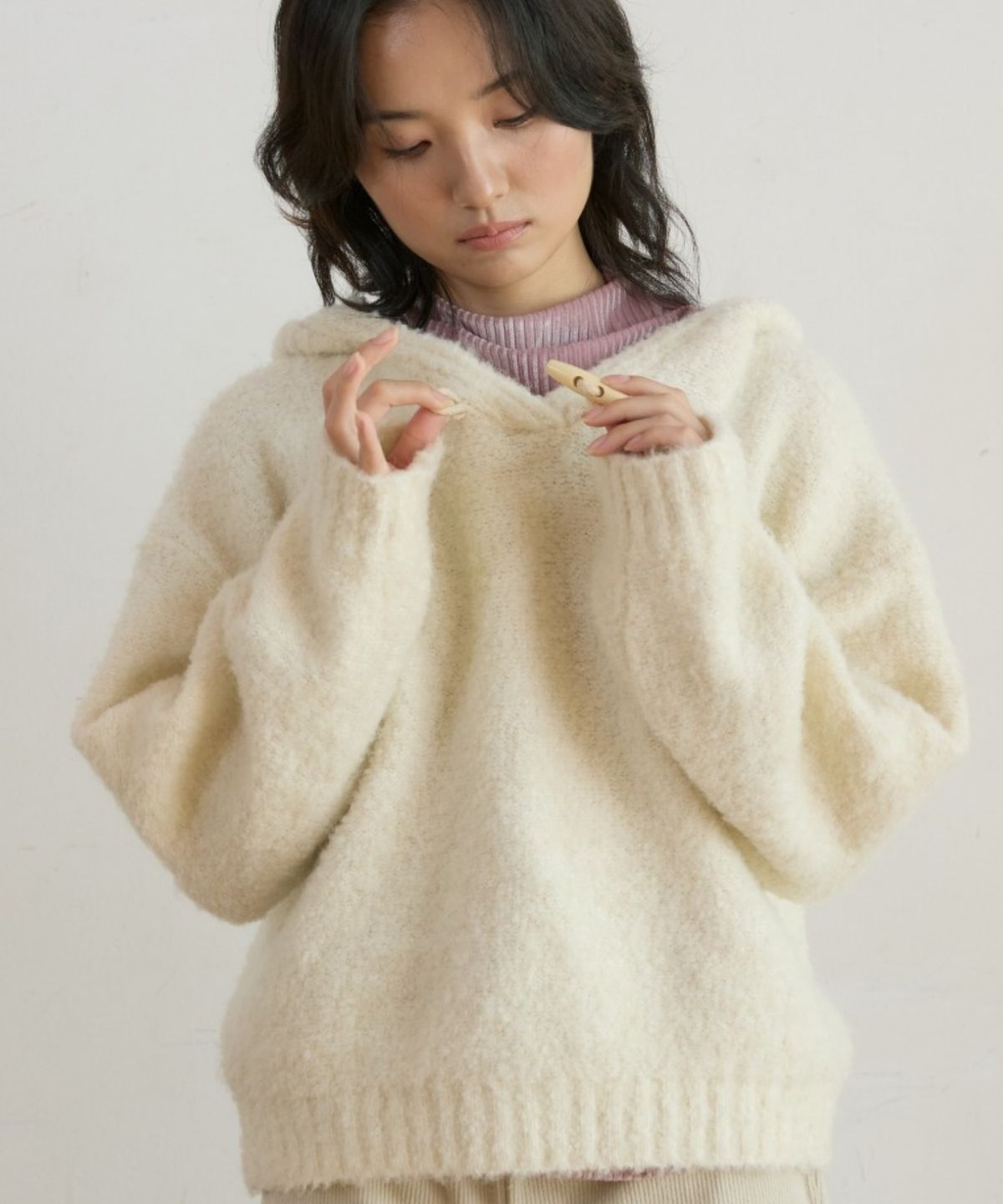 위오이(WIOE) Cotton Candy Knit Hoodie_White