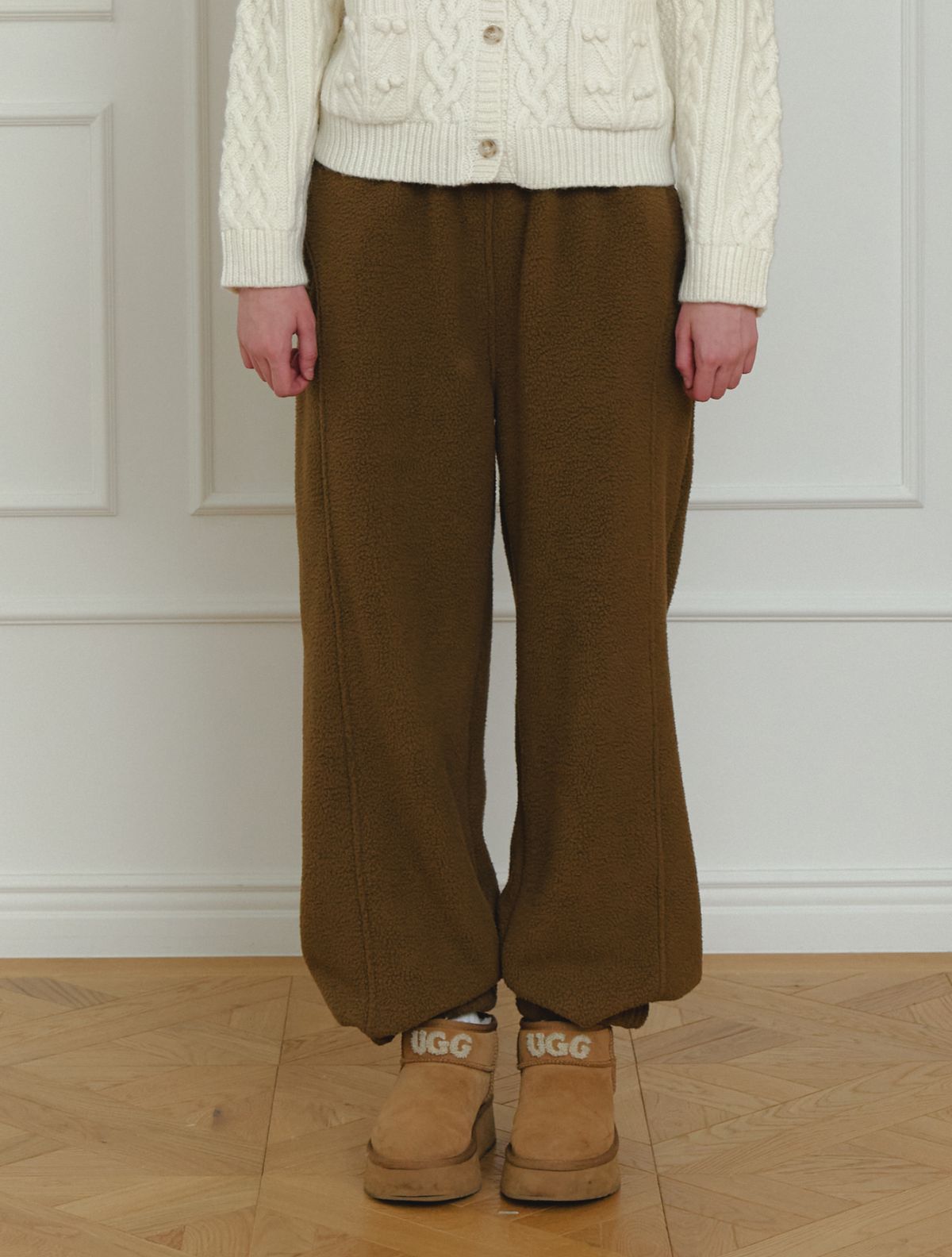 클루니(CLUNY) Boucle Wide Jogger Pants - brown