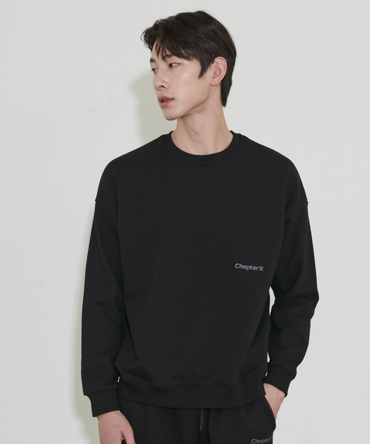 챕터엑스(CHAPTER.X) X-RIB 스웻맨투맨 (Black)