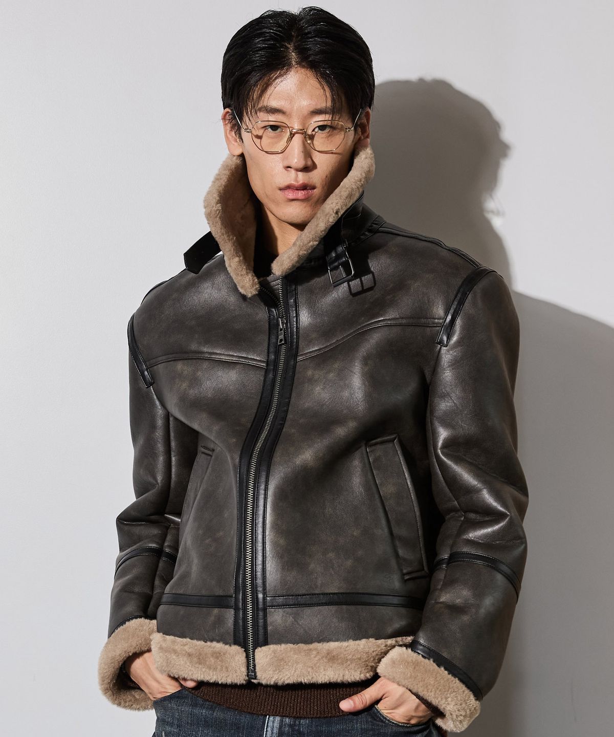 버커루(BUCKAROO) 빈티지 레더 하이넥 무스탕 블랙