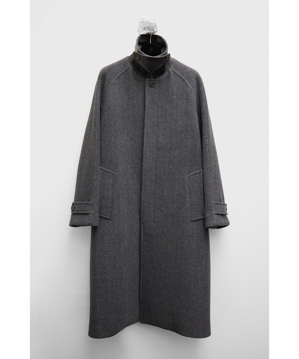 유스(YOUTH) Leather Trim Mac Coat - Charcoal Grey