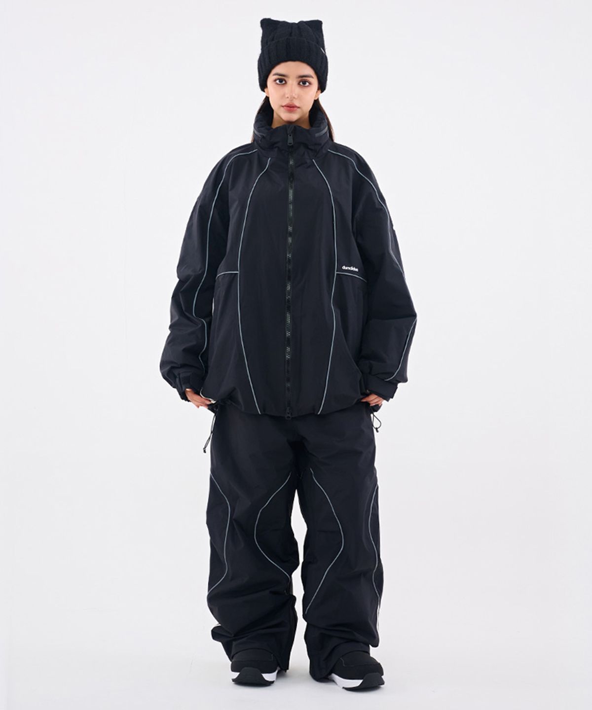 돌아우터웨어(DOLL OUTERWEAR) [DOLL X DUMDIDUM] 2526 랠리 자켓&팬츠 세트 BLACK 남녀공용