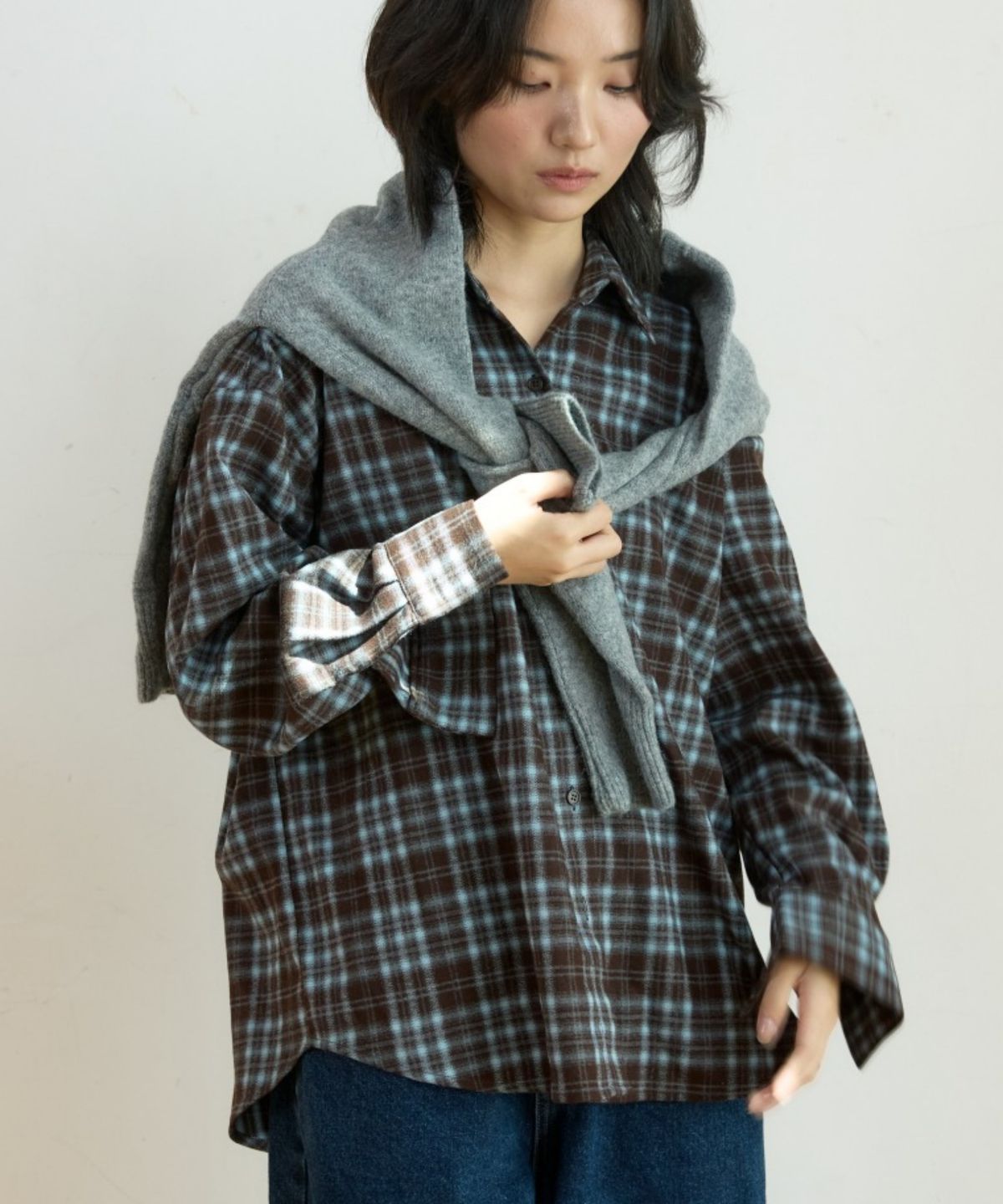 위오이(WIOE) Winter Check Shirt_Charcole