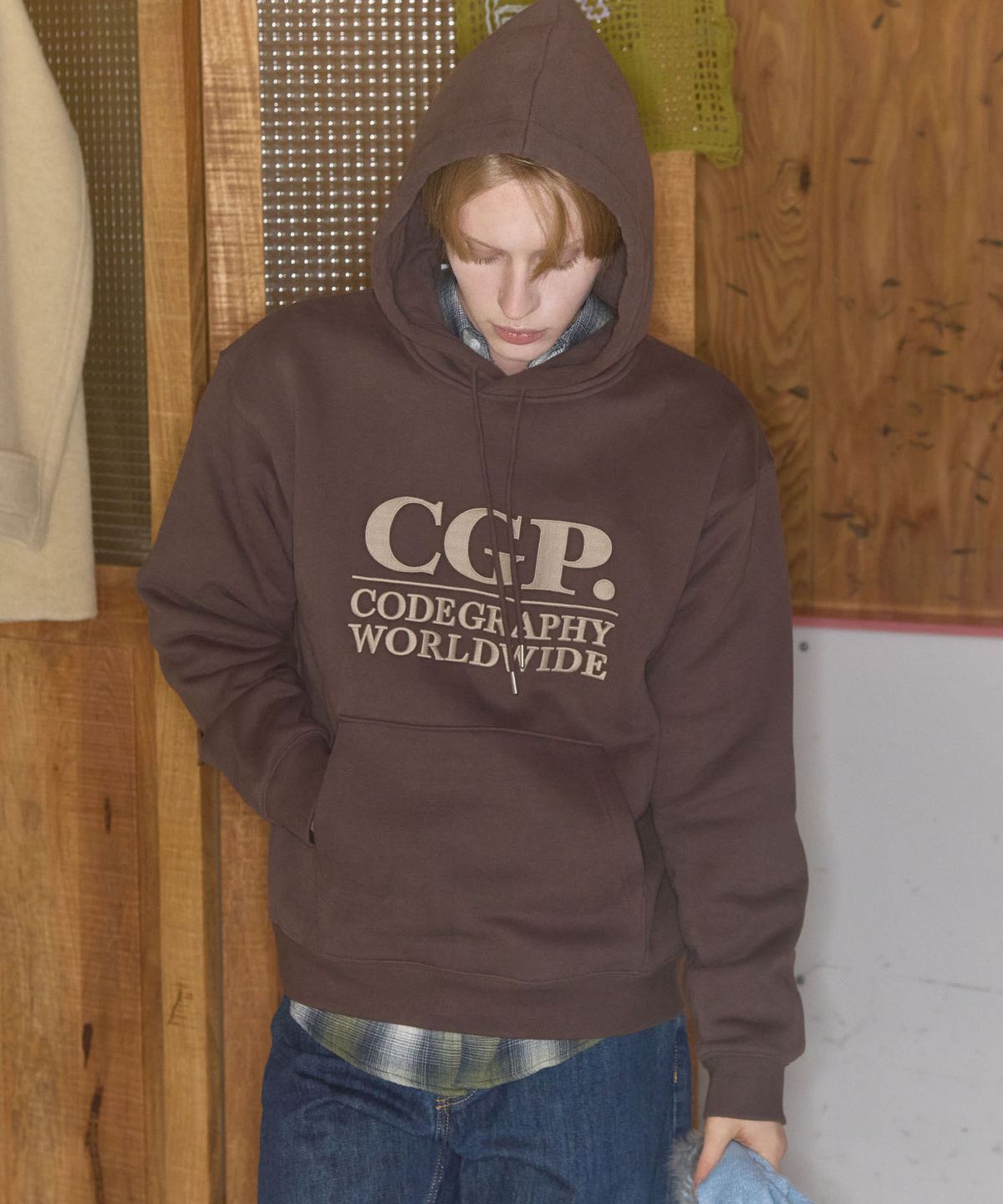코드그라피(CGP) 기모 스퀘어 로고 후디_초코 브라운