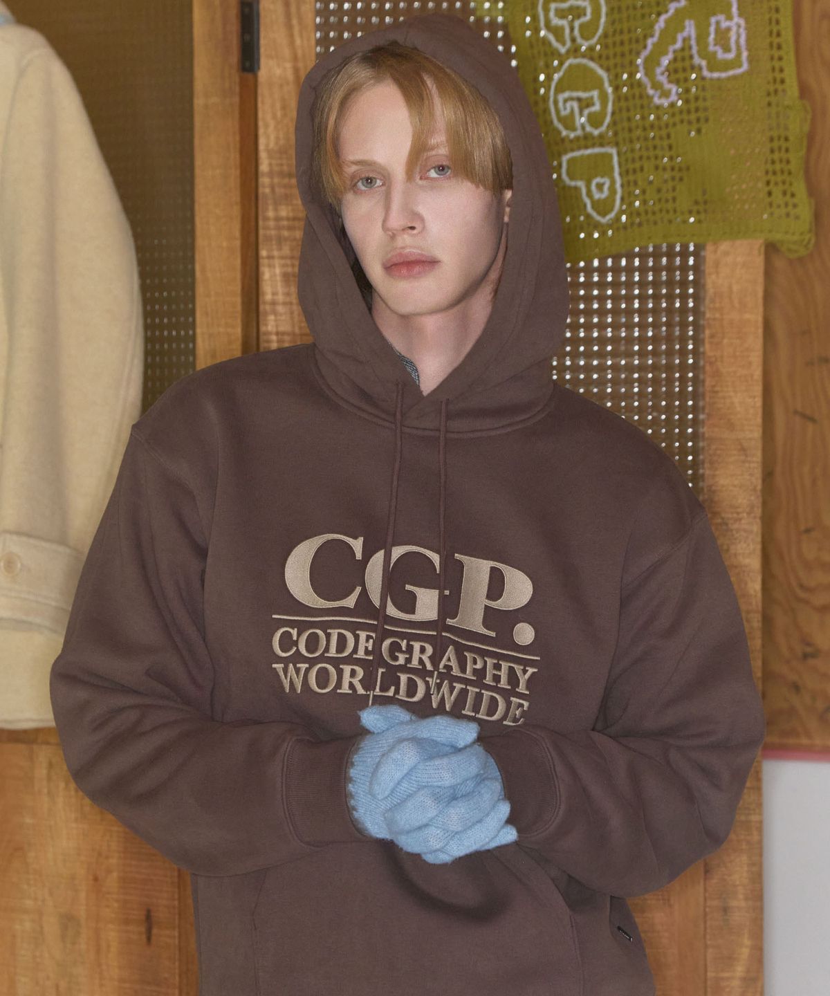 코드그라피(CGP) 기모 스퀘어 로고 후디_초코 브라운