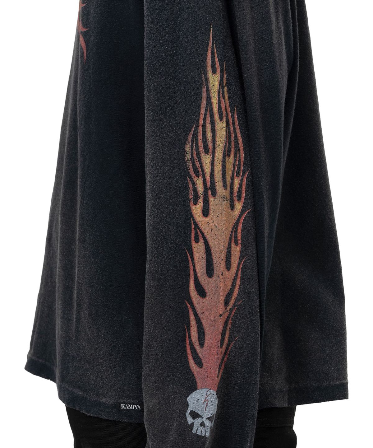 카미야(KAMIYA) “Skull Flame”Distressed L/S Tee - BLACK