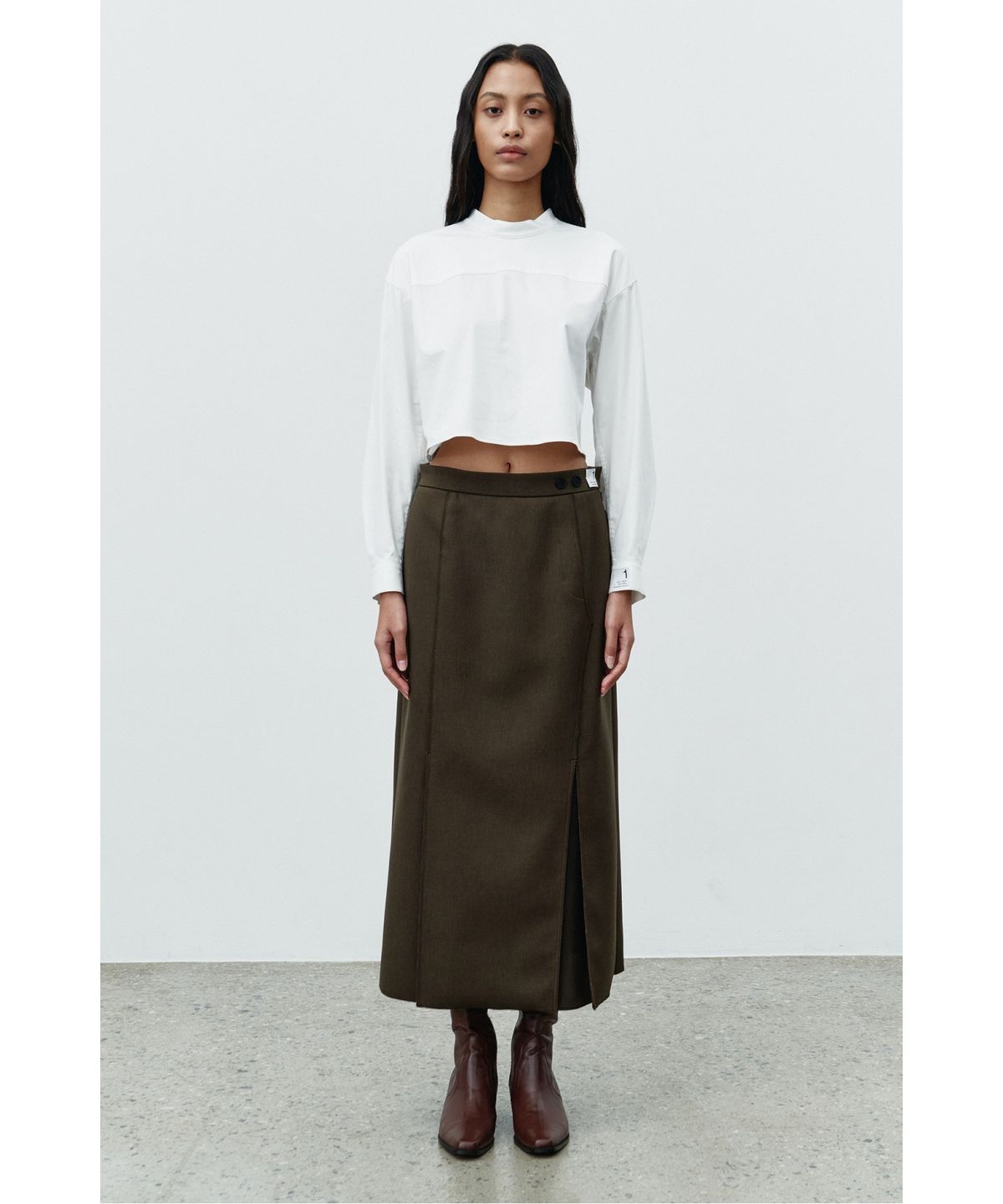 래코드(RECODE) Bold Pleats Detail Skirt RQKAW25535KHX