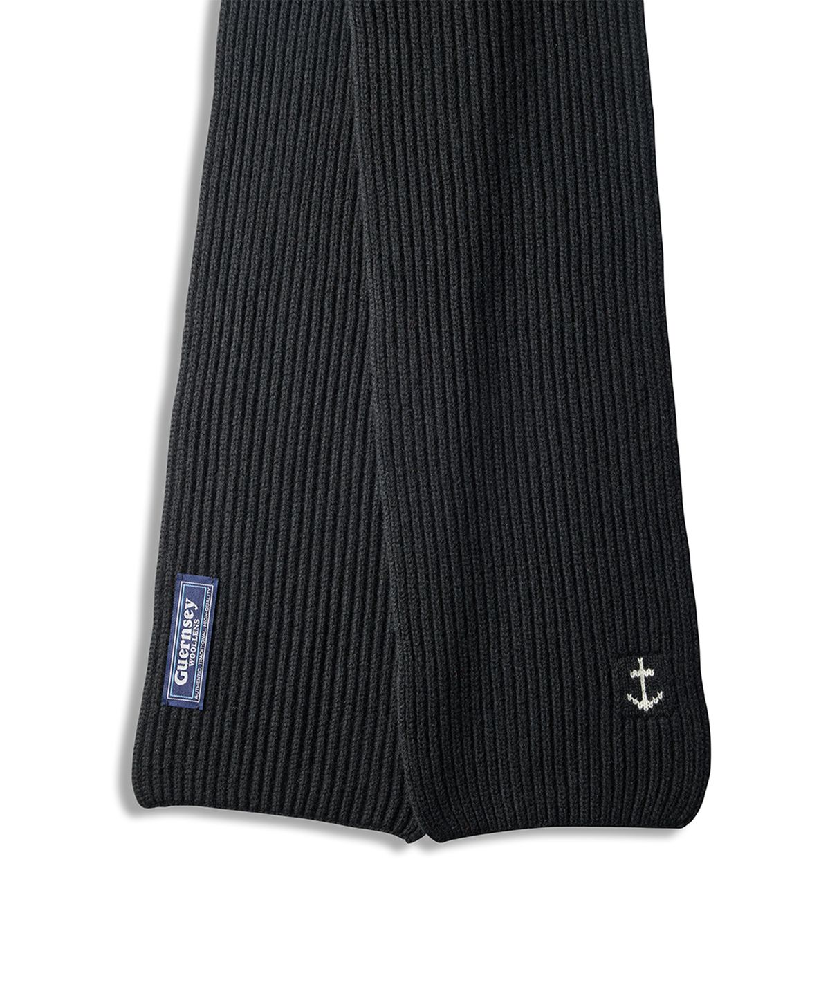 건지 울른스(Guernsey Woollens) 슈퍼파인 메리노울 앵커 머플러 - 블랙