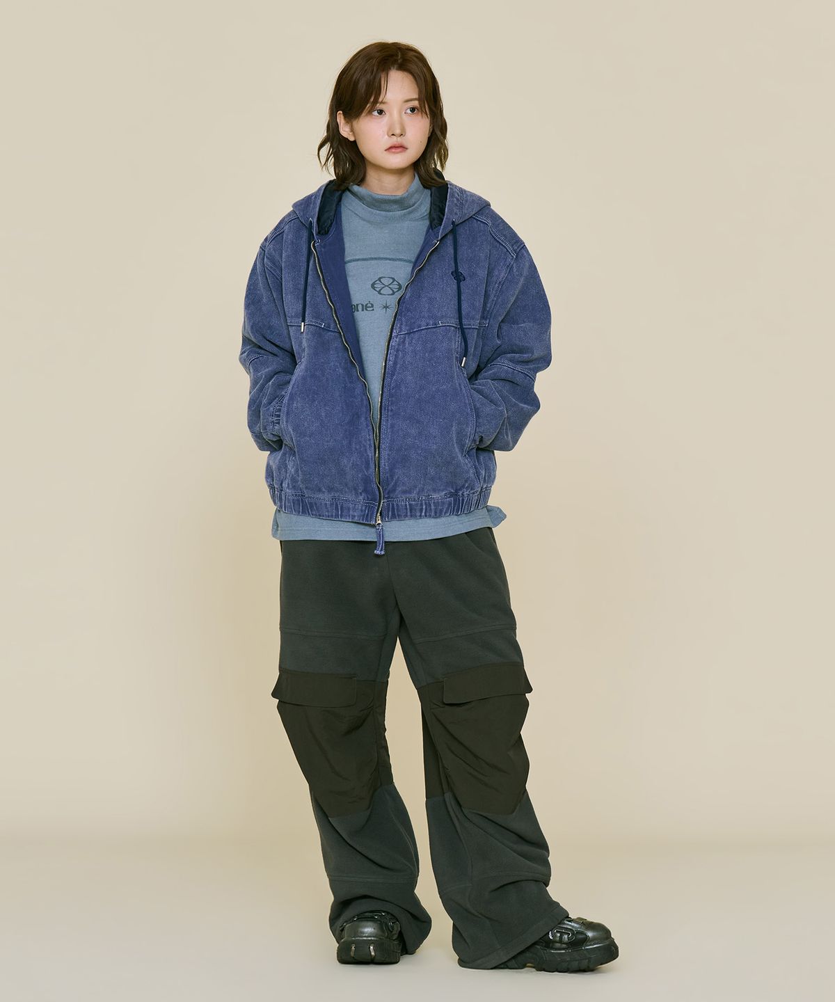 논타입(NONTYPE) FLEECE PANELED FIREMAN PANTS (CHARCOAL)