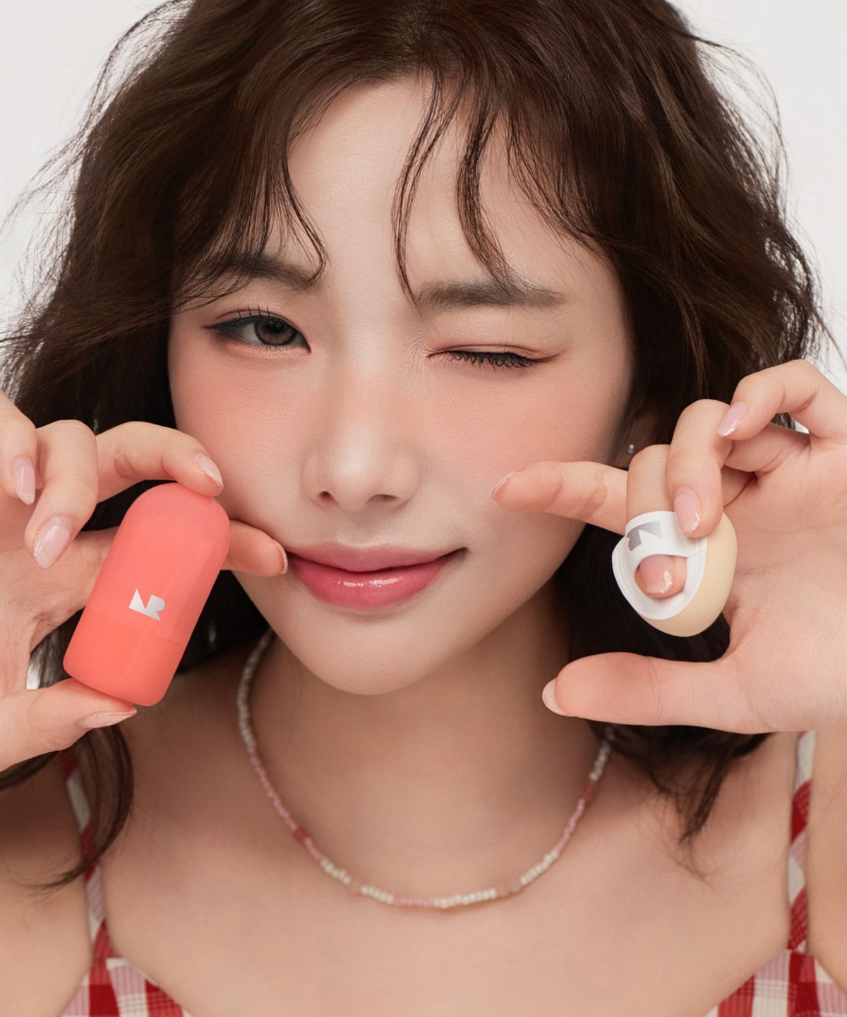 네이처리퍼블릭(NATURE REPUBLIC) 멜팅 스틱 7종 블러셔/글리터/쉐딩+[증정] 빵퍼프