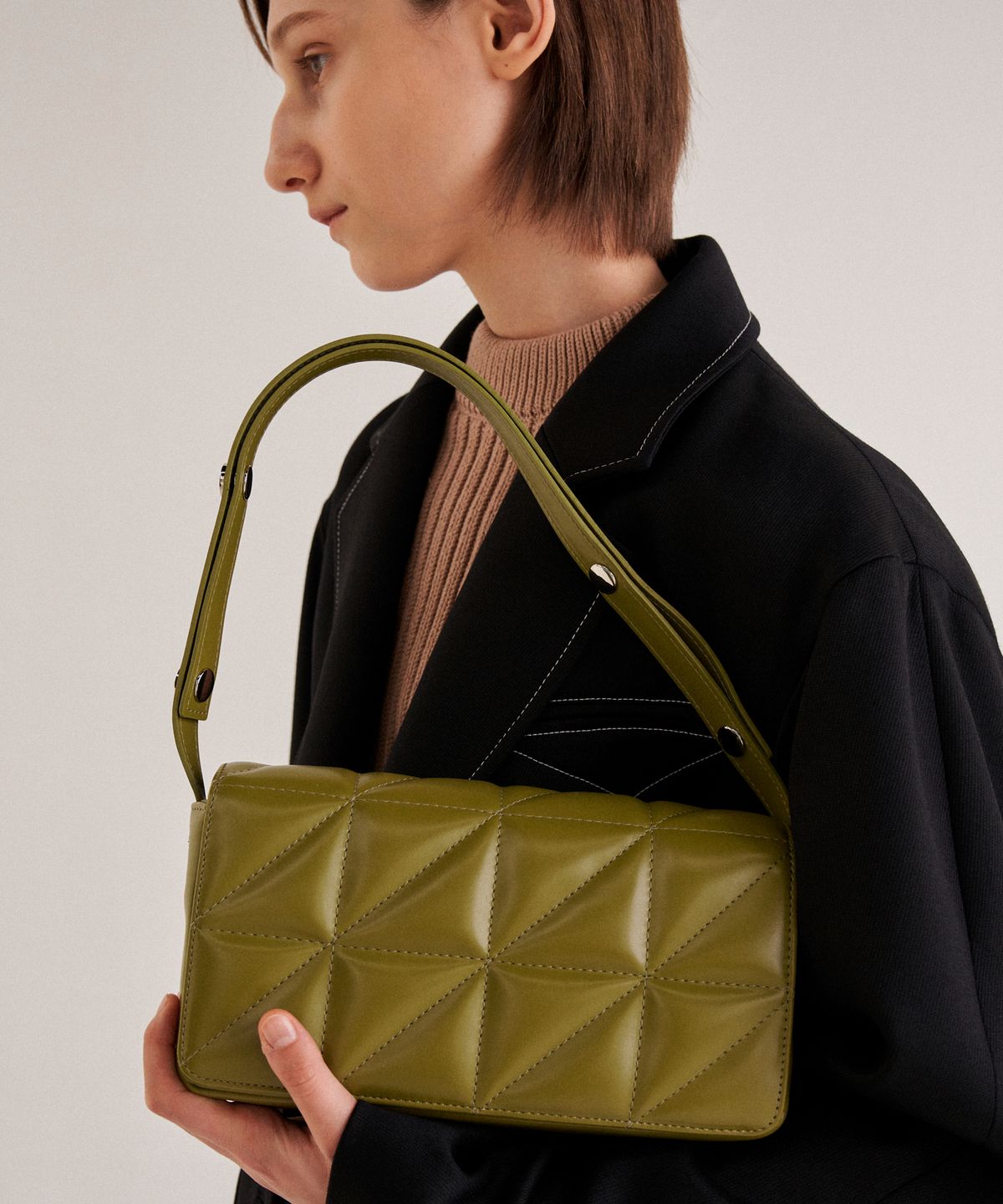 뮤니에(MUNIER) QUILTED FLAP BAG_2COLORS