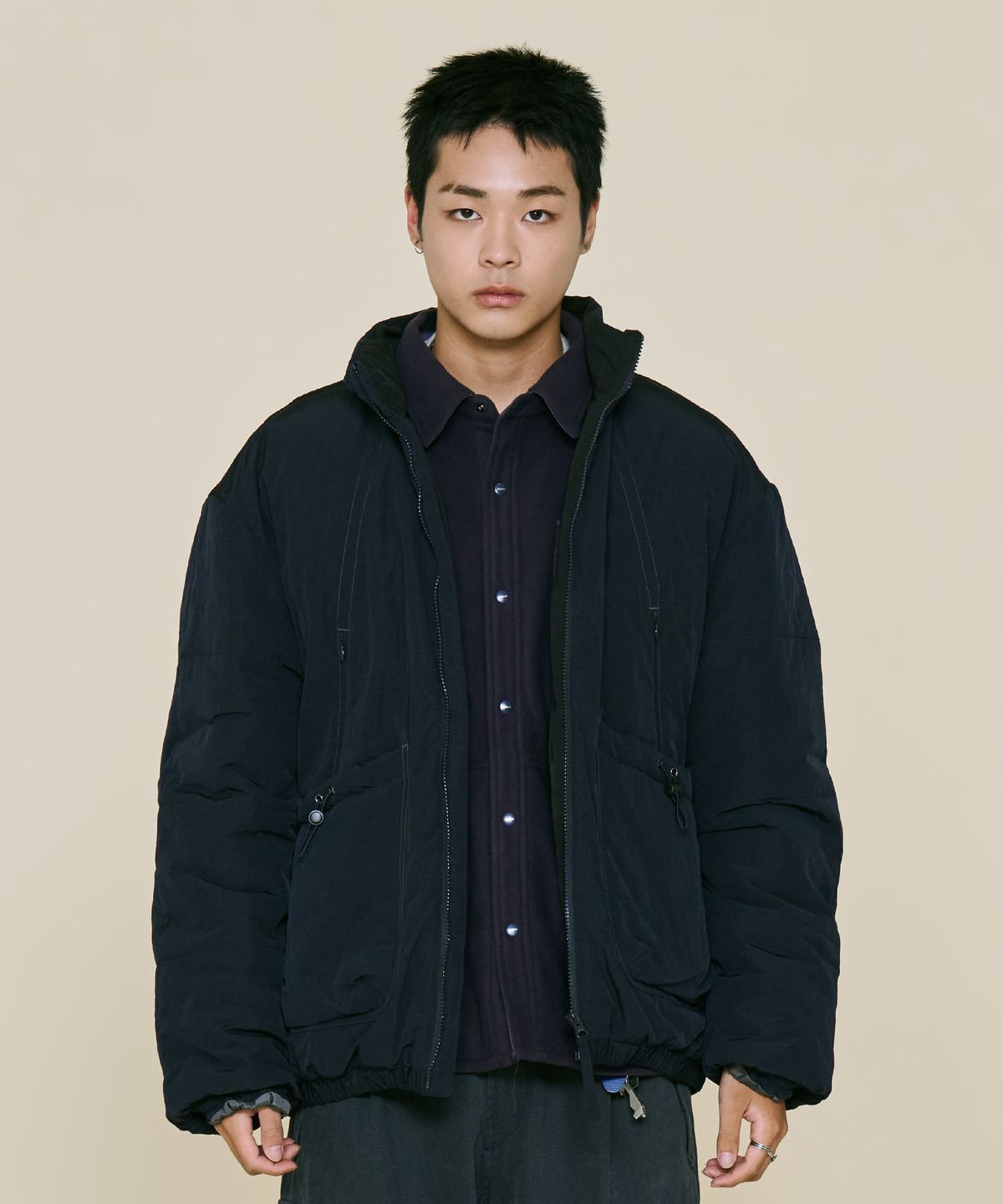 논타입(NONTYPE) LUGGAGE PADDED PUFFER (NAVY)