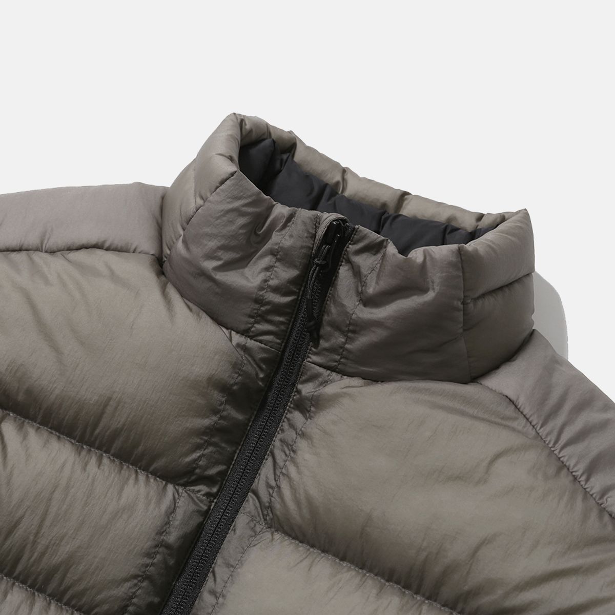 모이프(MOIF) [AW25] HELIUM DOWN JACKET / SHEER OLIVE