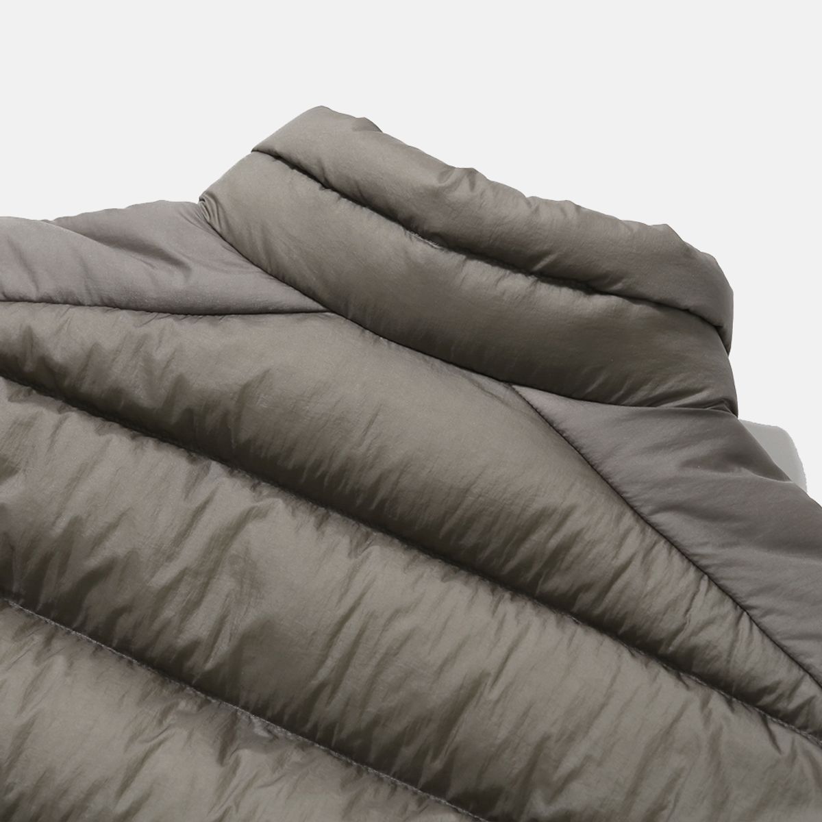 모이프(MOIF) [AW25] HELIUM DOWN JACKET / SHEER OLIVE