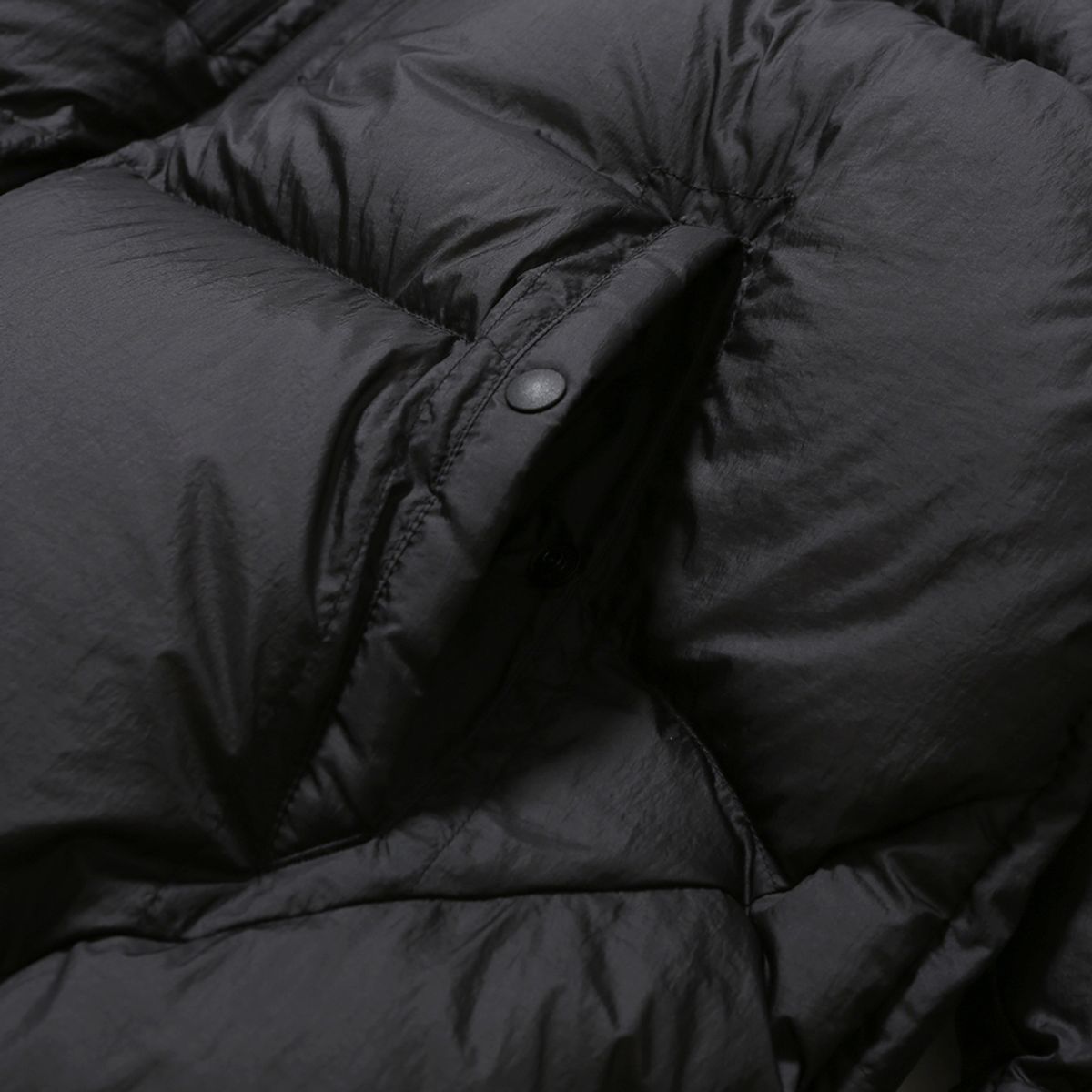 모이프(MOIF) [AW25] SHADOW PUFFER DOWN PARKA / SOOTY BLACK