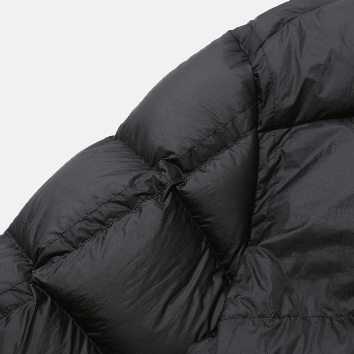 모이프(MOIF) [AW25] SHADOW PUFFER DOWN PARKA / SOOTY BLACK