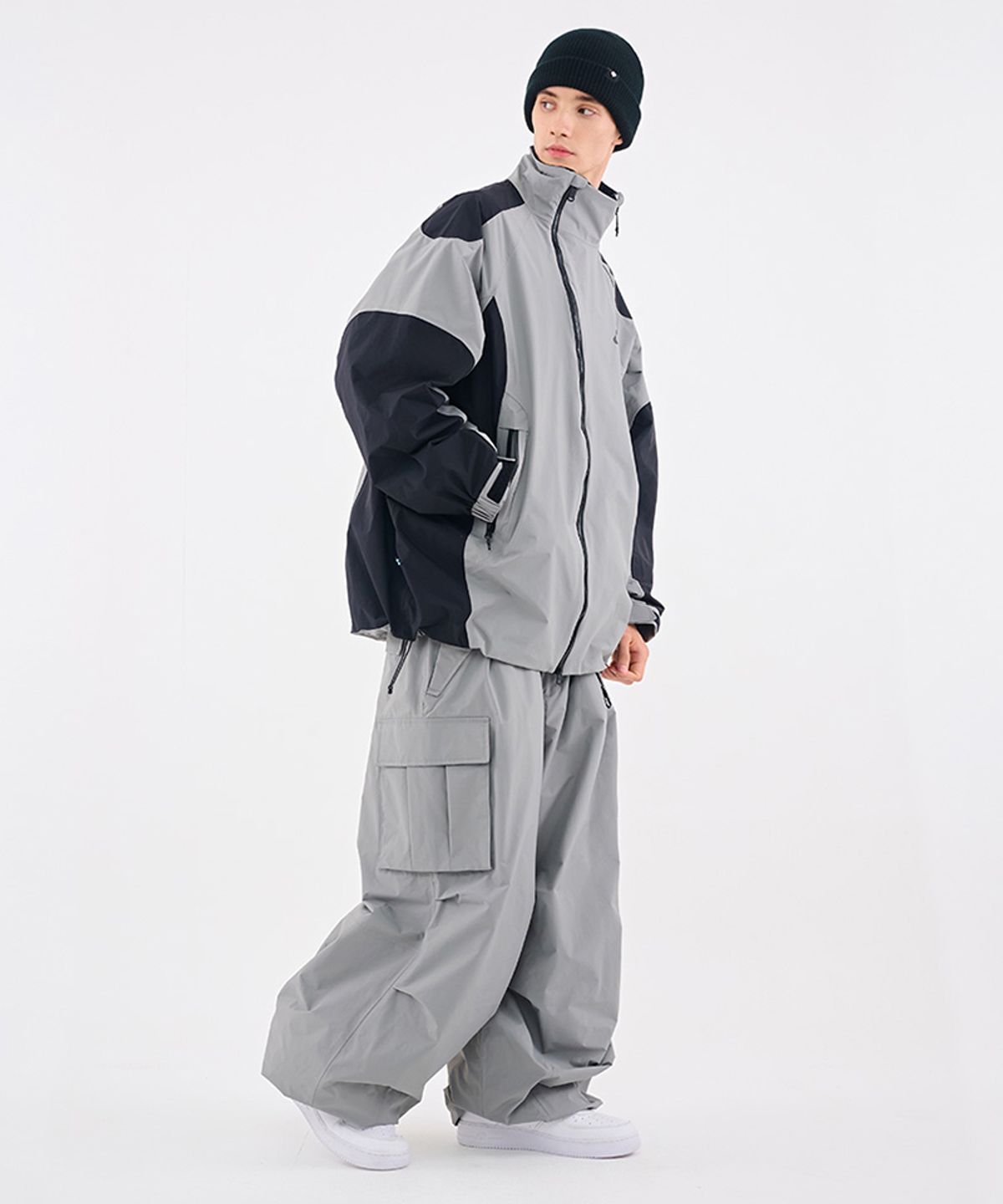 돌아우터웨어(DOLL OUTERWEAR) [DOLL X DUMDIDUM] 2526 비타 자켓&팬츠 세트 GRAY 남녀공용