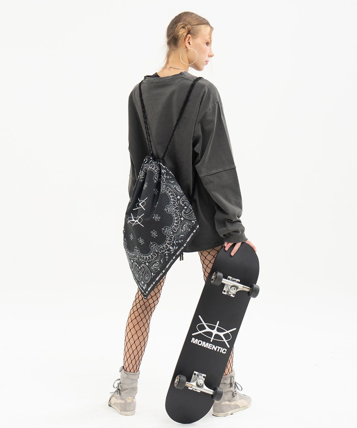 모멘틱(MOMENTIC) String Backpack [BLACK]