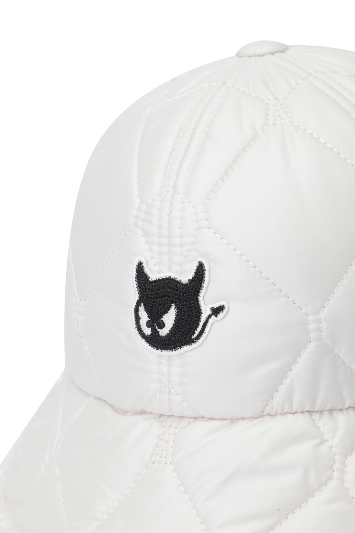 왁(WAAC) Women Ear Warmer padding Bucket Hat WGRCX25717IVX