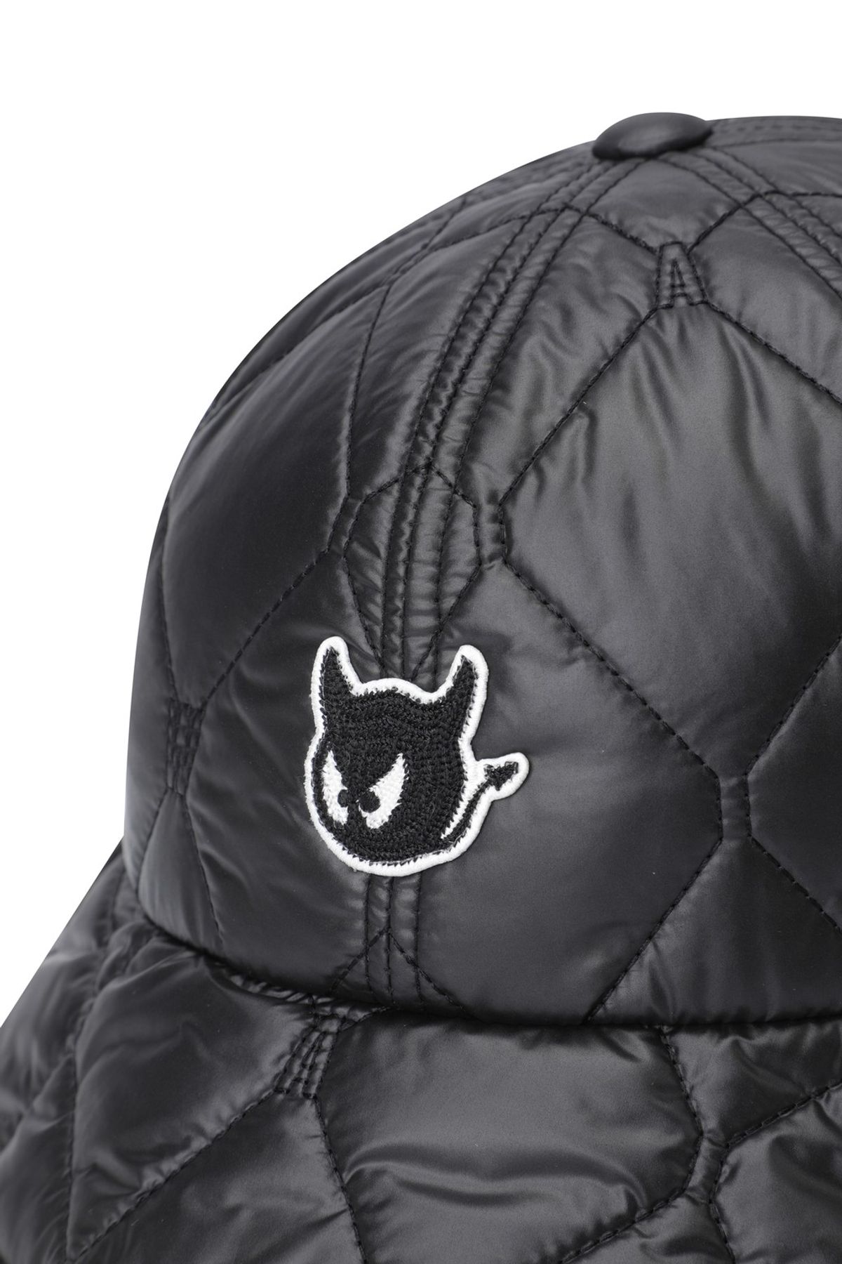 왁(WAAC) Women Ear Warmer padding Bucket Hat WGRCX25717BKX