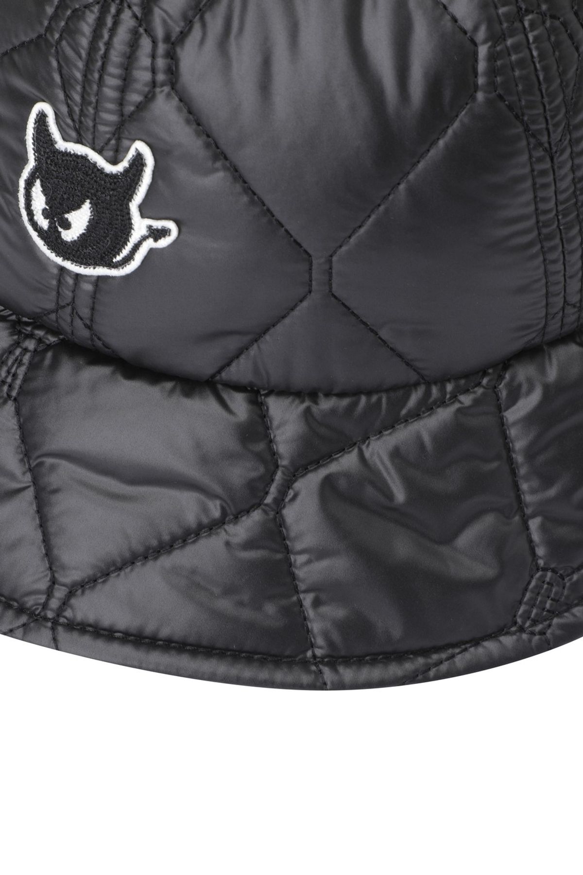 왁(WAAC) Women Ear Warmer padding Bucket Hat WGRCX25717BKX