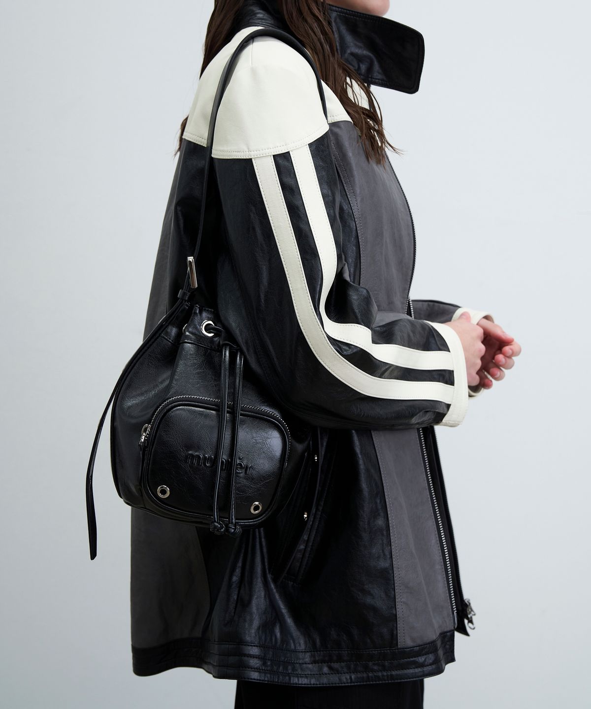 뮤니에(MUNIER) POCKET BUCKET BAG_3COLORS