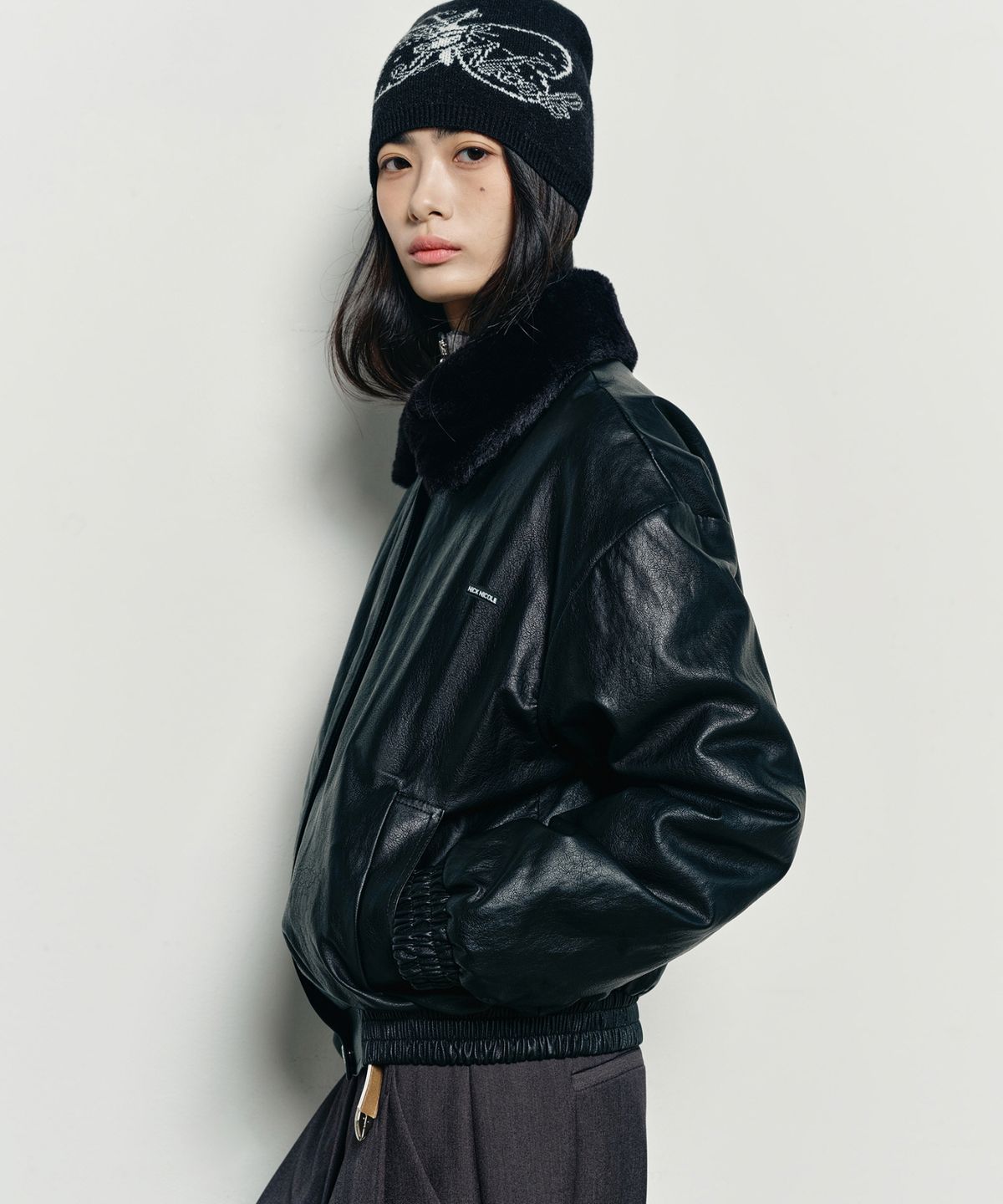 닉앤니콜(NICK&NICOLE) NICOLE FUR LEATHER MUSTANG_BLACK