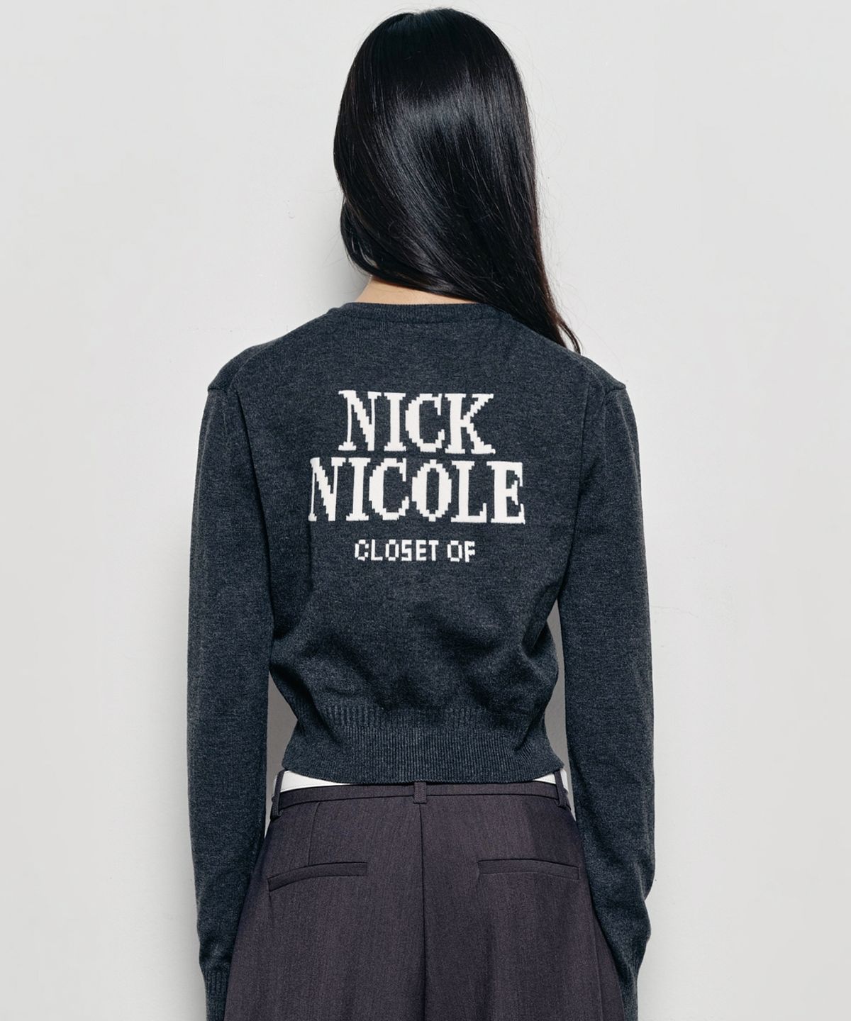 닉앤니콜(NICK&NICOLE) BUTTERFLY JAQUARD KNIT CARDIGAN_CHARCOAL